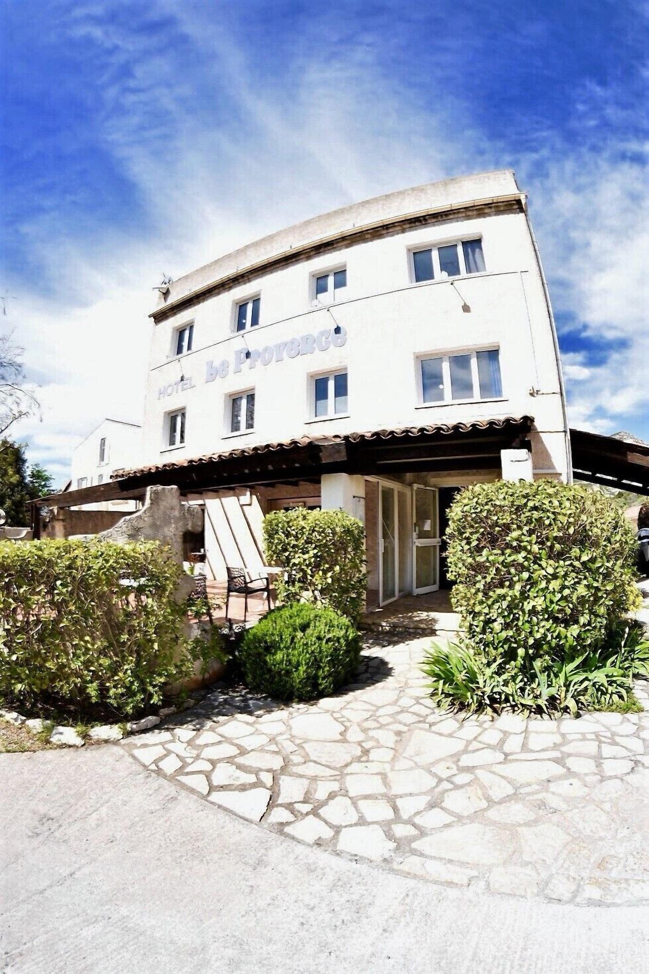 Vista Exterior Contact Hôtel Le Provence