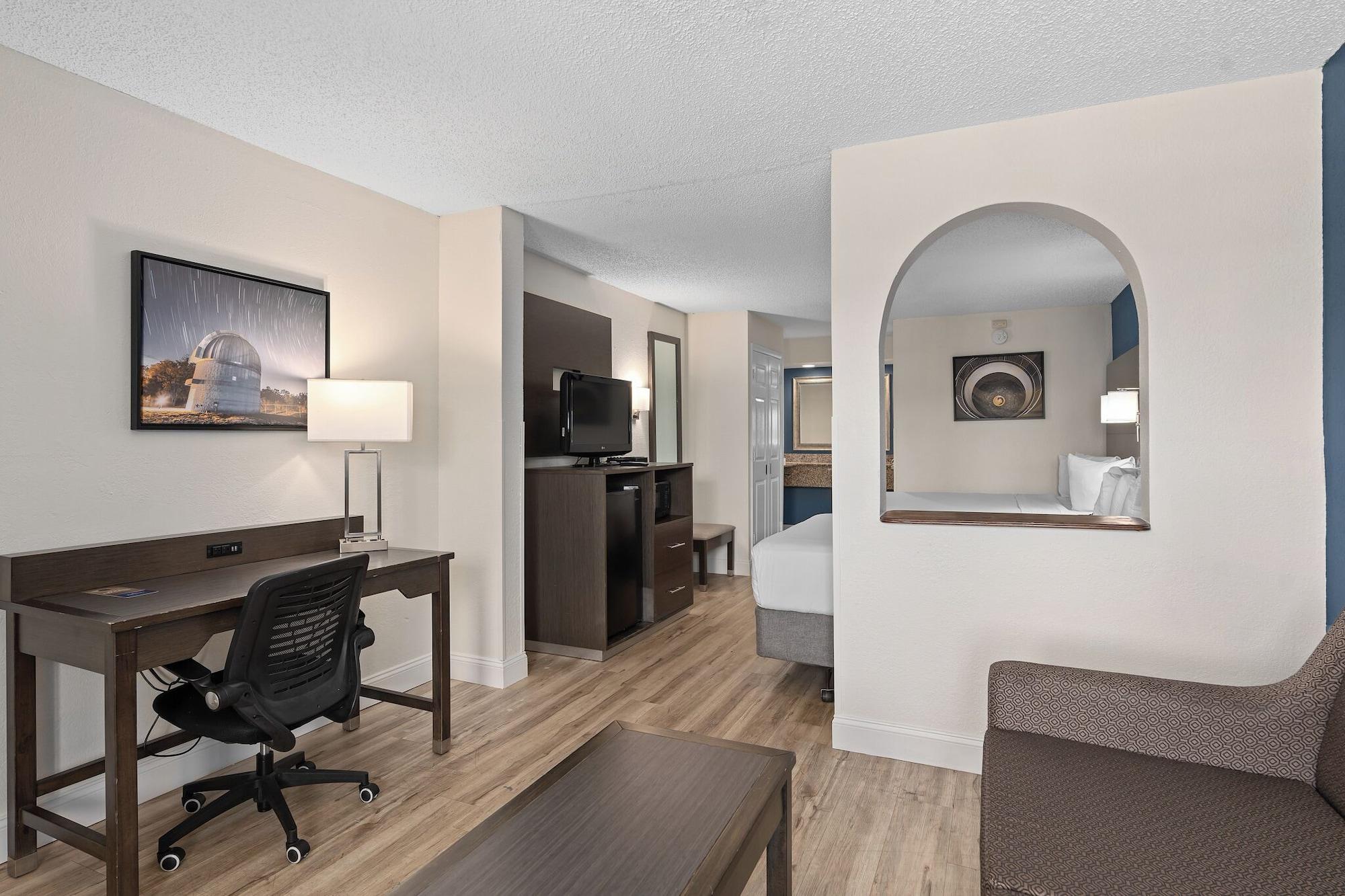 Habitación Baymont by Wyndham Orlando East