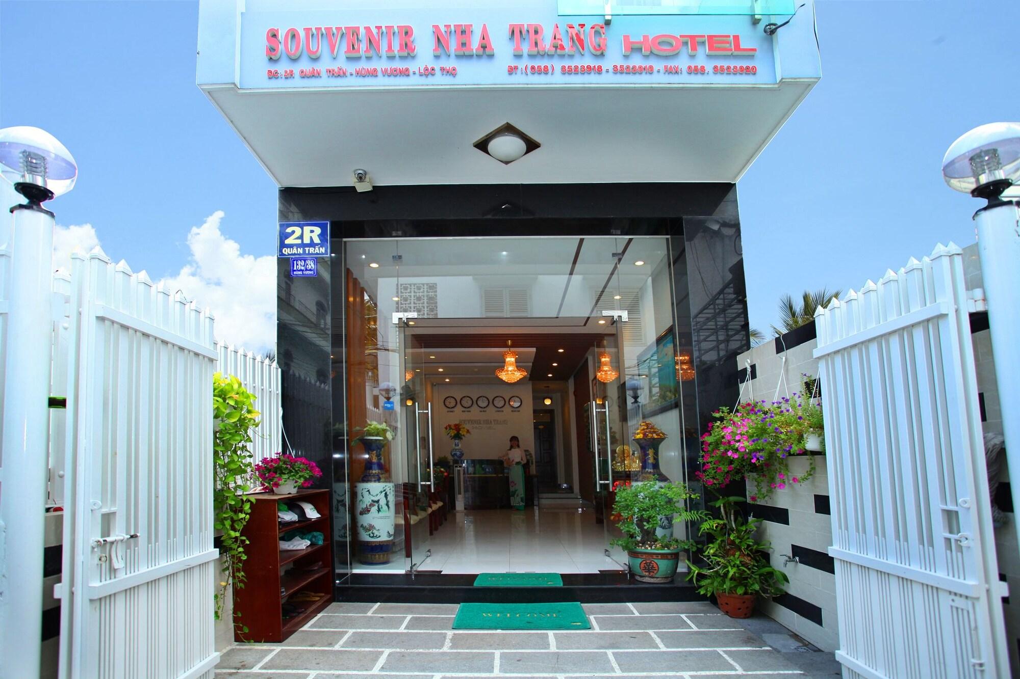 Vista Exterior Souvenir Nha Trang Hotel