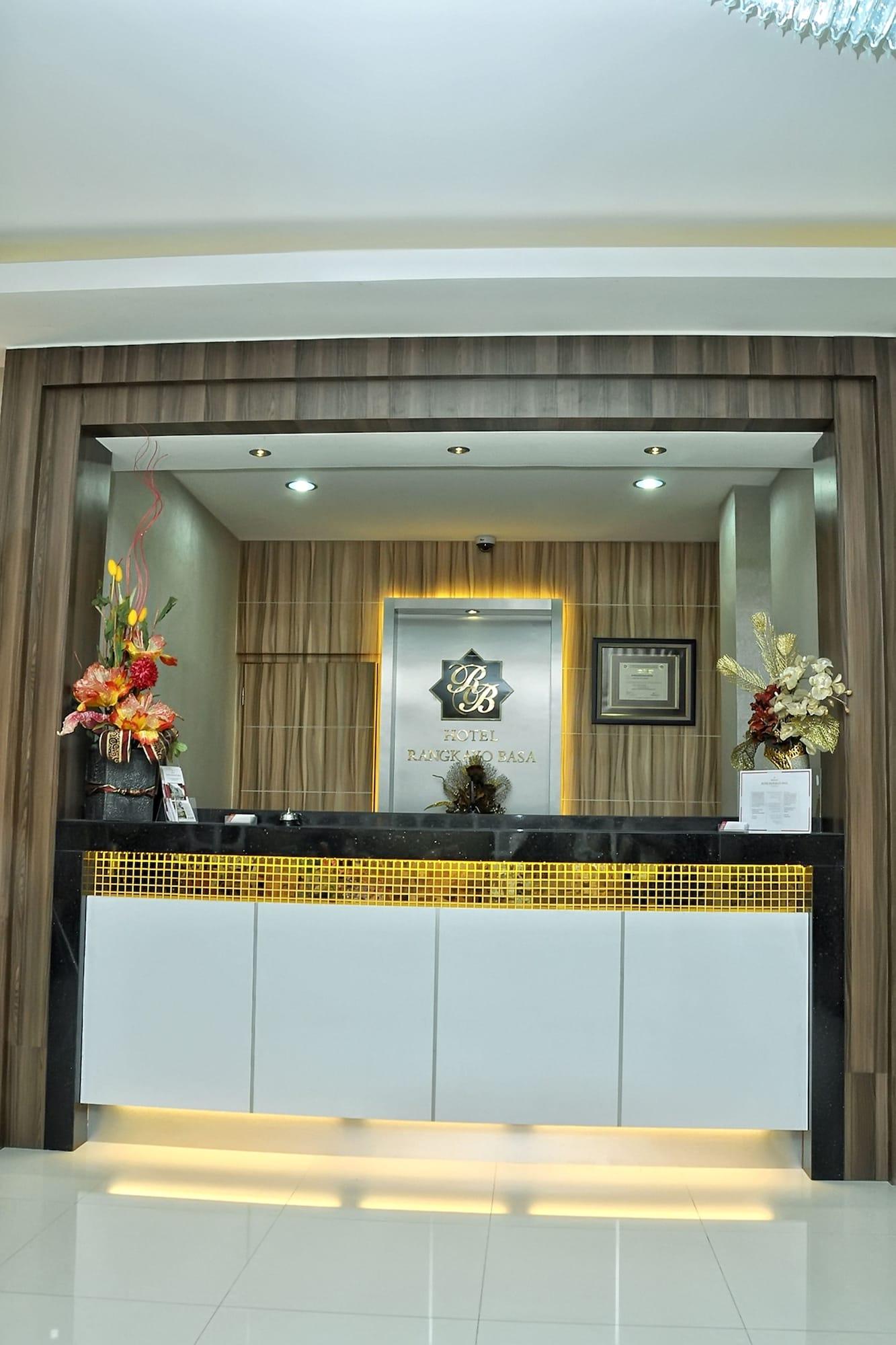 Vista Lobby Rangkayo Basa Halal Hotel