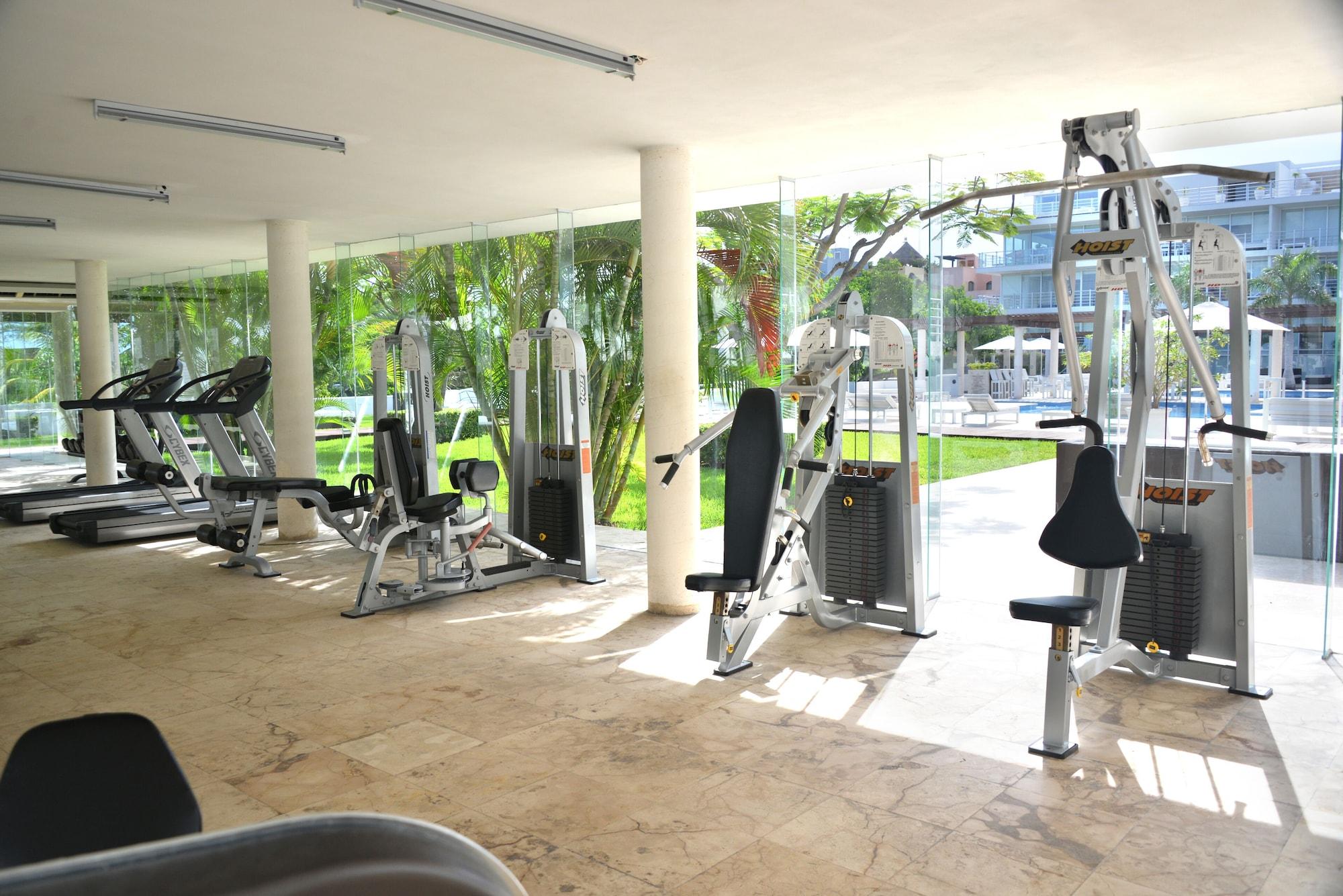 Gimnasio Magia Beachside Condo