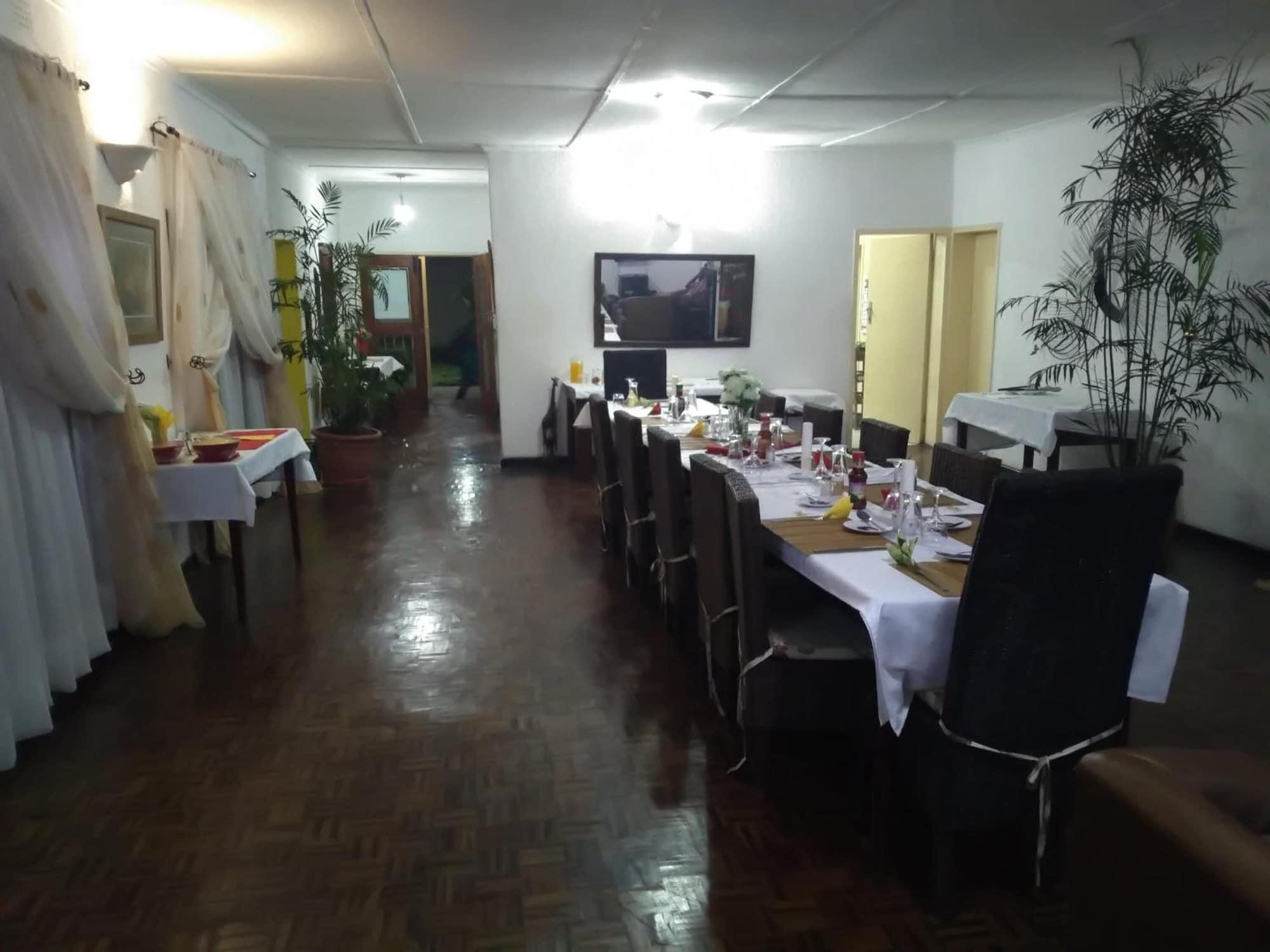 Restaurant Kuku Royal Lodge