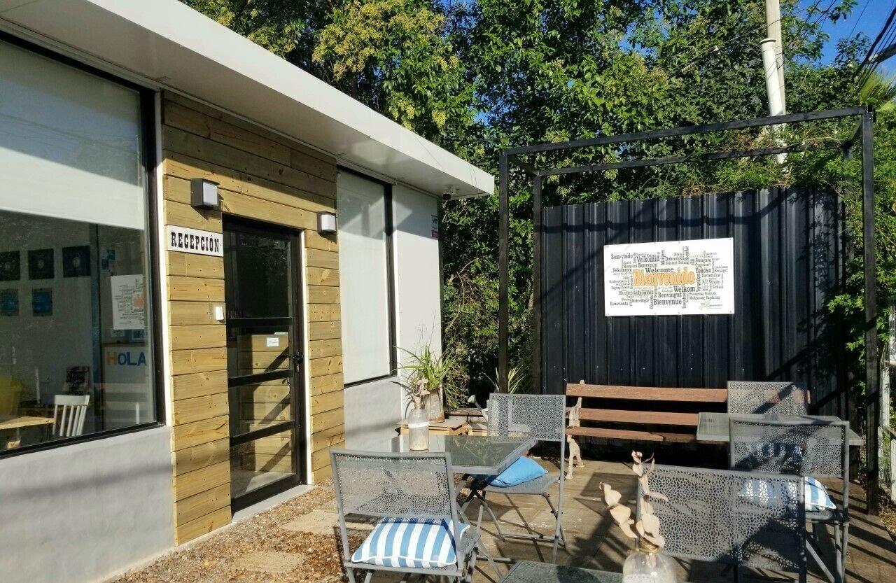 Vista Exterior Squania Suite Container & Monoambientes