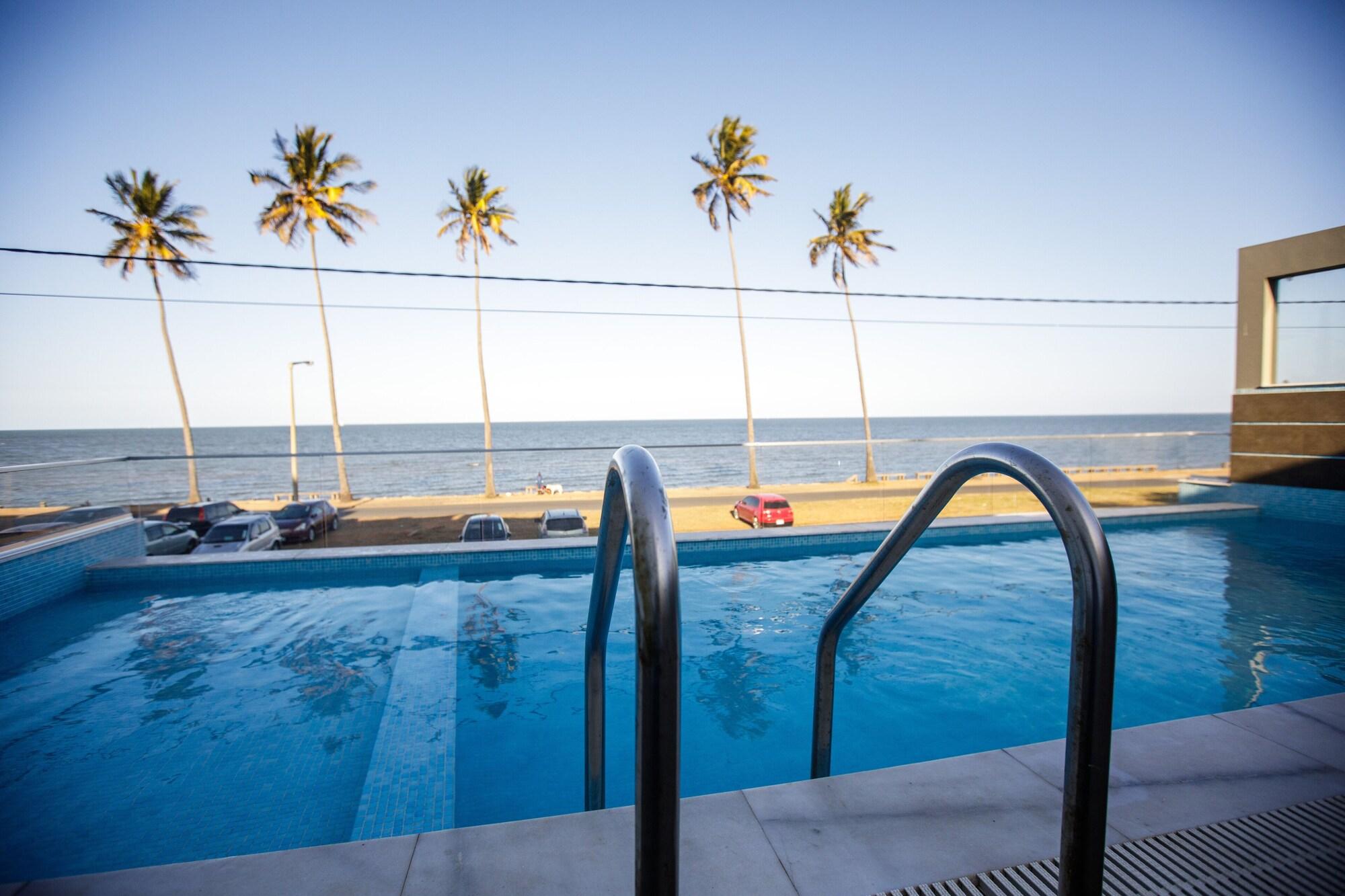 Vista Exterior Cowork Lab Suites