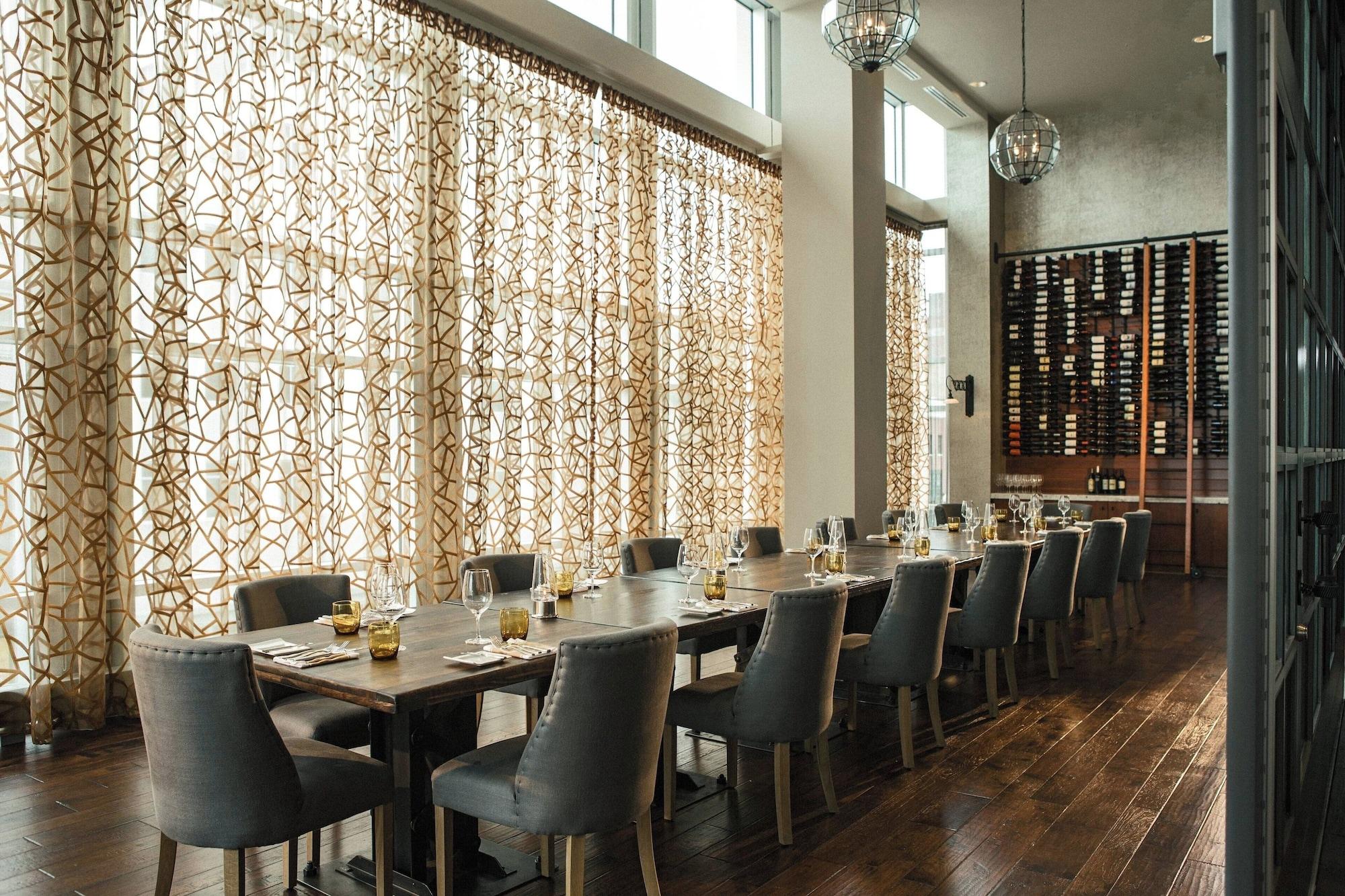 Restaurant Renaissance Allentown Hotel