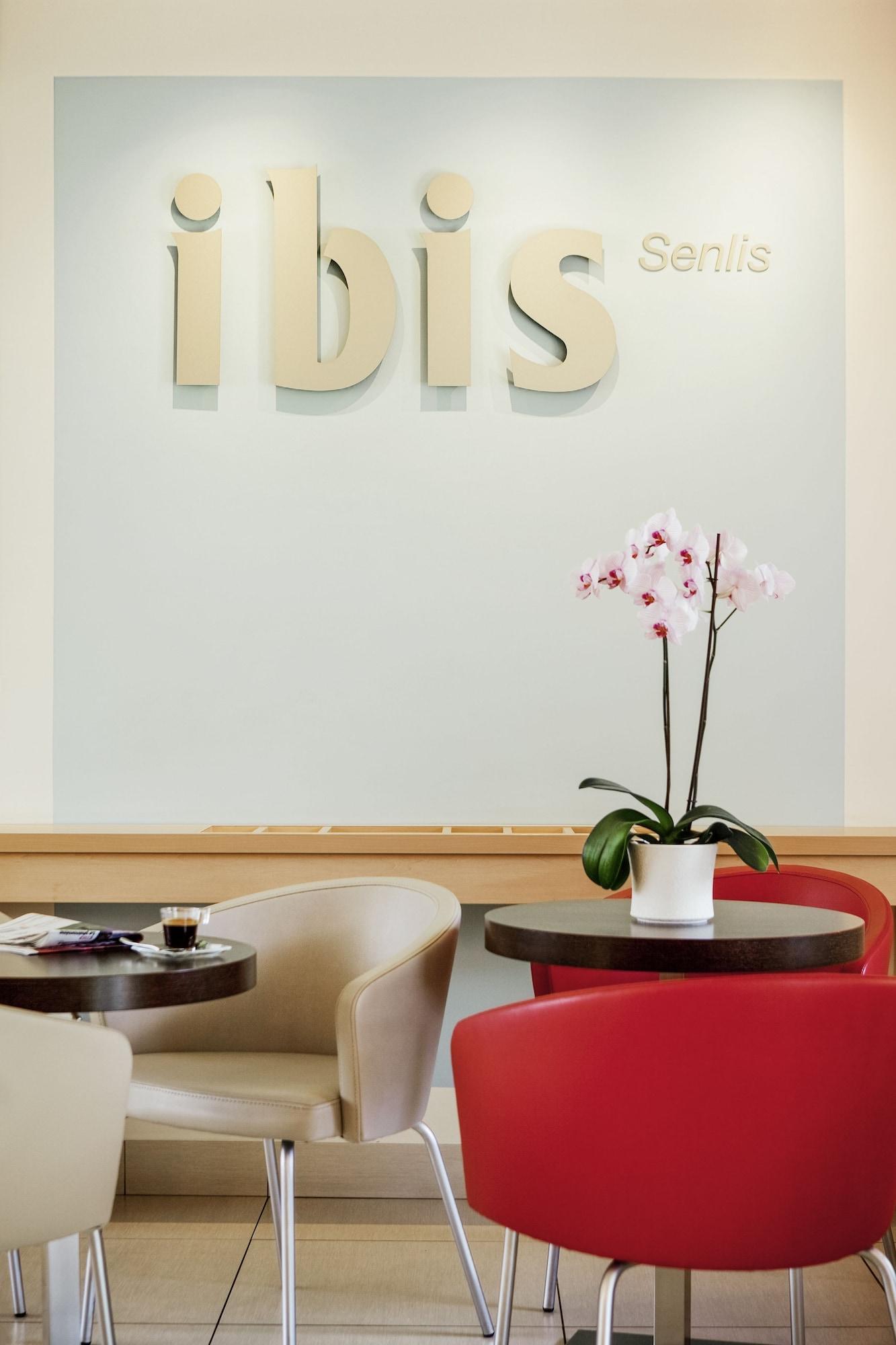 Vista Lobby ibis Senlis