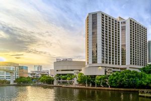 Alojamiento - Hyatt Regency Miami
