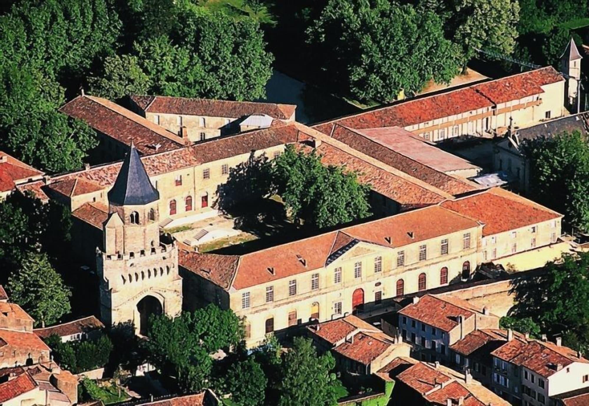 Varios Hotel Abbaye Ecole de Soreze