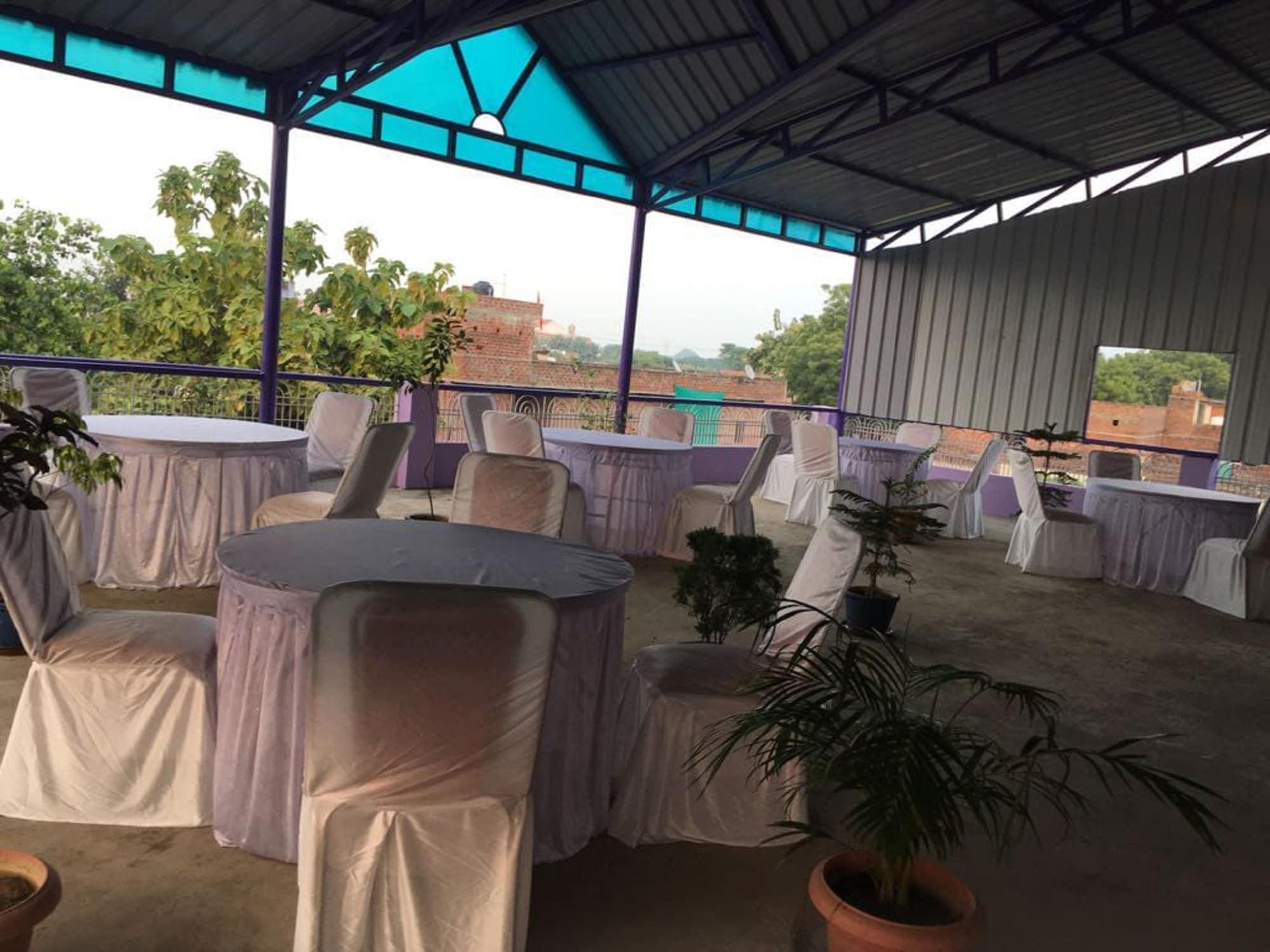 Restaurant Srishti Shelter