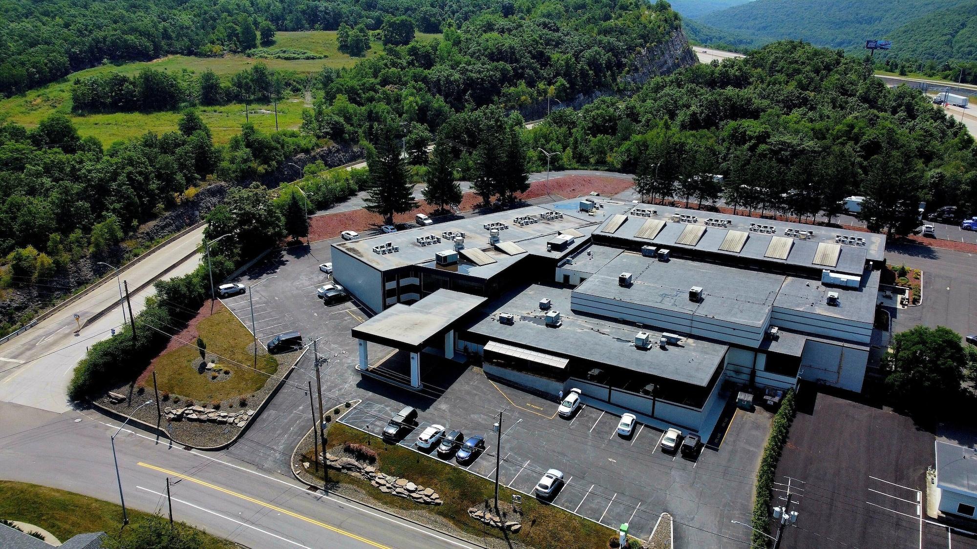 Vista Exterior Holiday Inn Scranton East - Dunmore by IHG
