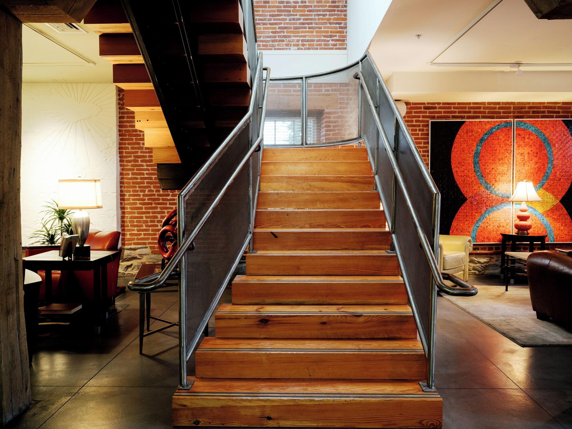 Vista Lobby Lancaster Arts Hotel