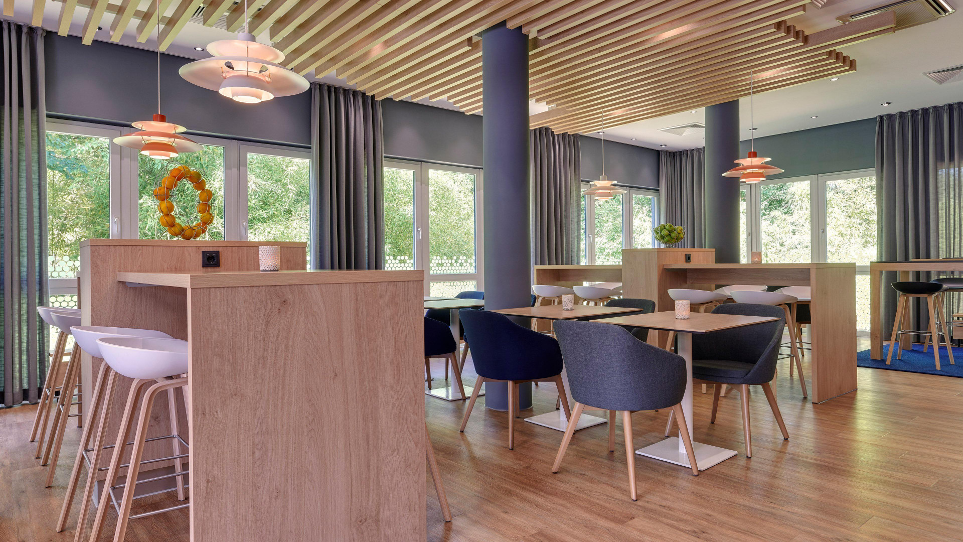 Restaurant Holiday Inn Express Köln-Troisdorf by IHG