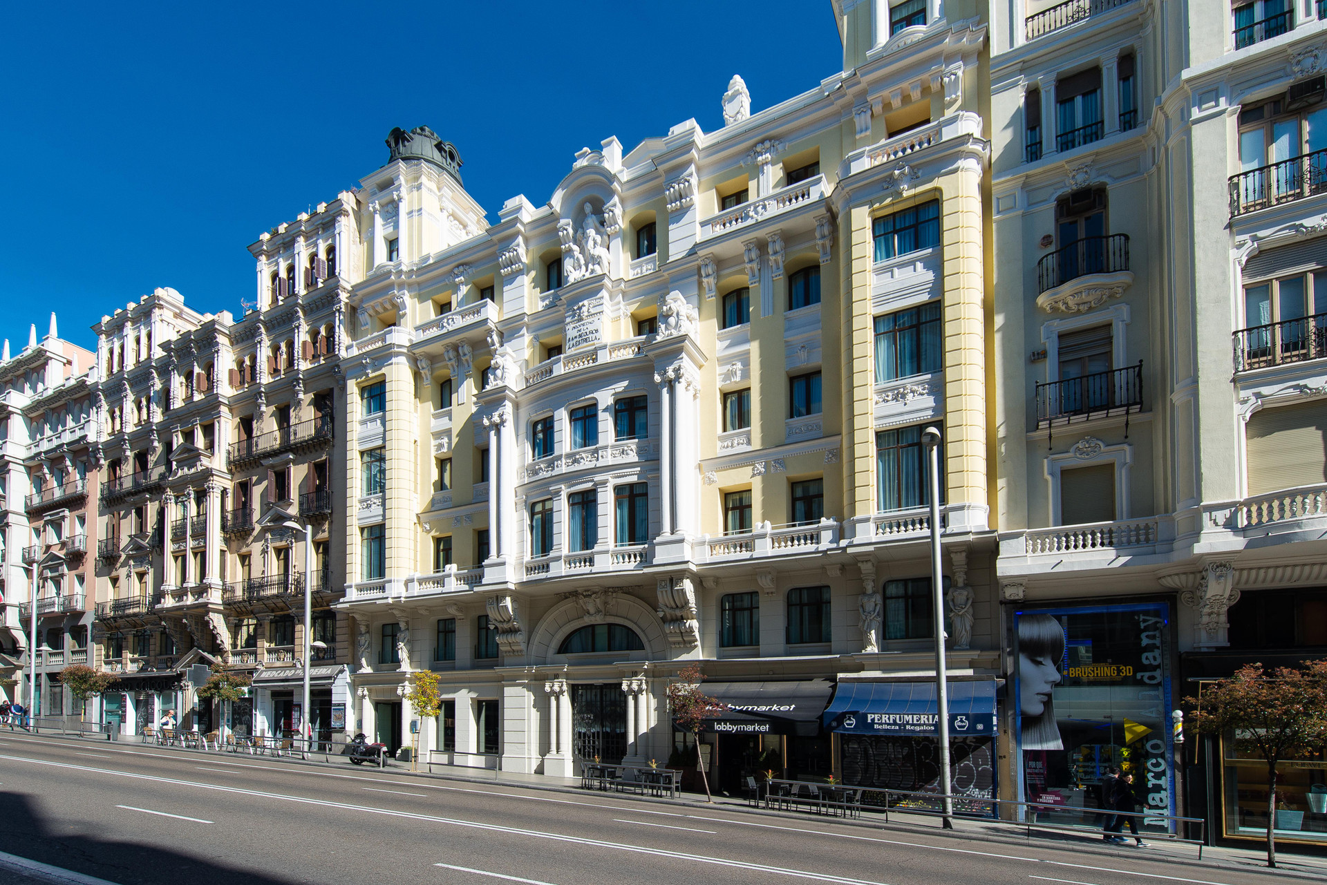 Vista Exterior Hotel Vincci The Mint