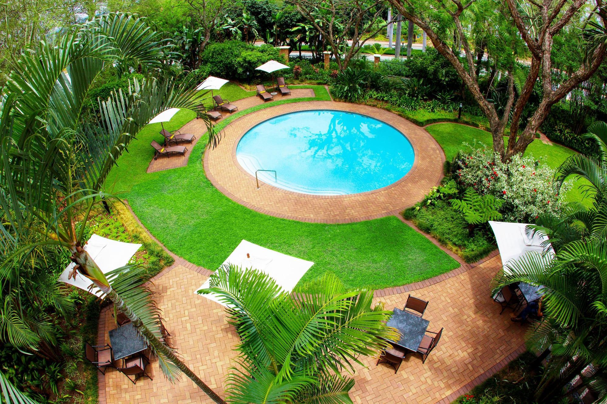 Vista Exterior Stay Easy Mbombela