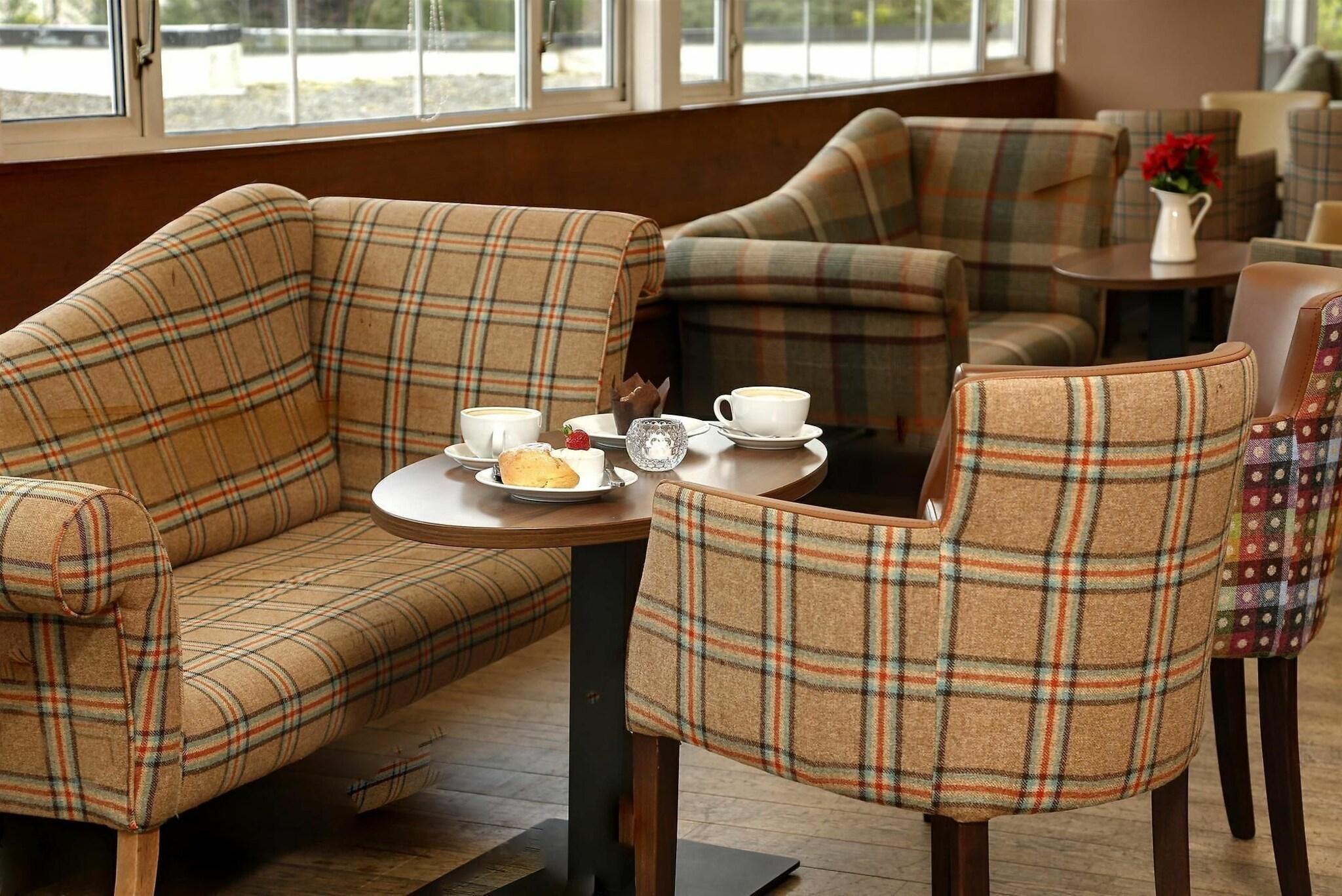 Vista Lobby Buchanan Arms Hotel &Leisure Sure Hotel Collection