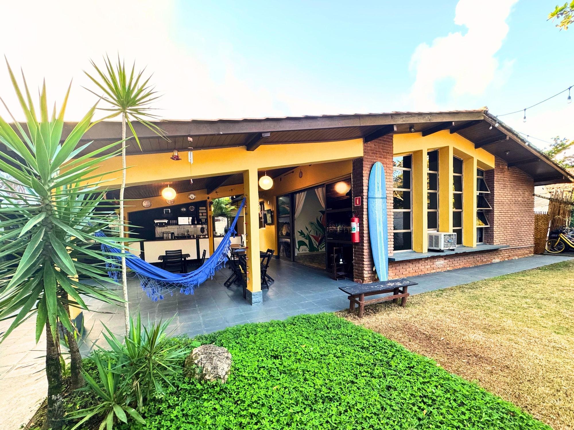 Vista Exterior Tombo Beach