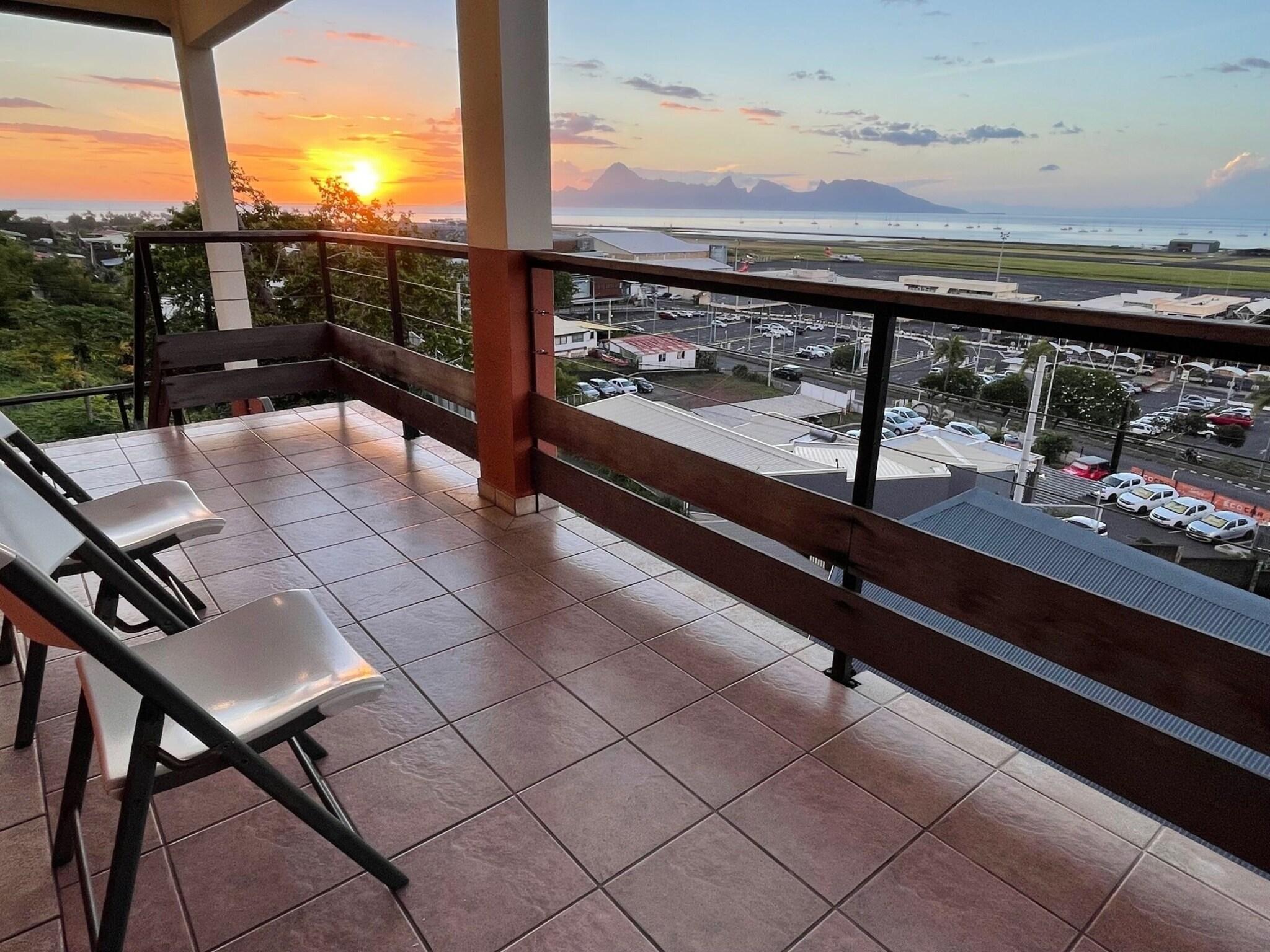 Varios Tahiti Airport Motel