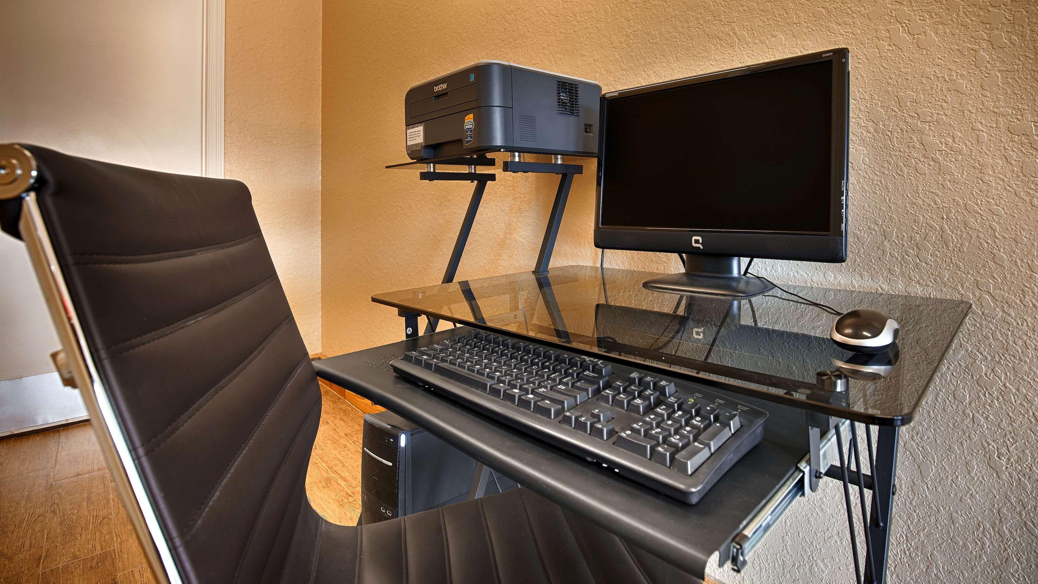 Centro de Negocios Surestay By Best Western Floresville