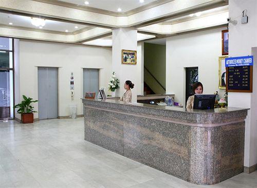 Vista Lobby Thumrin Hotel