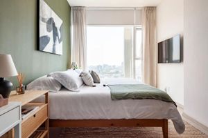 Alquiler Vacacional - Exquisite Condesa Oasis: Stunning Views, Pool & Gym