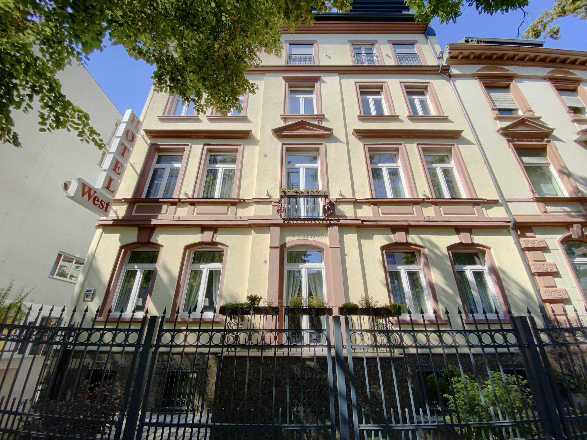 Varios Hotel West an der Bockenheimer Warte