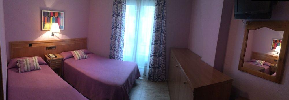 Varios Hostal Cruz Sol