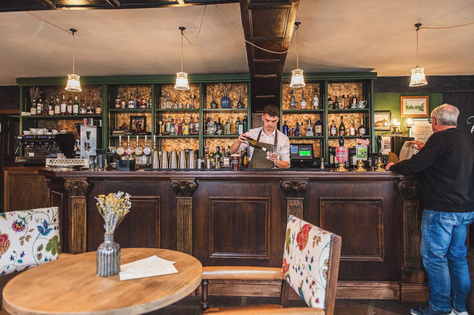 Vista Lobby Bel & The Dragon Odiham