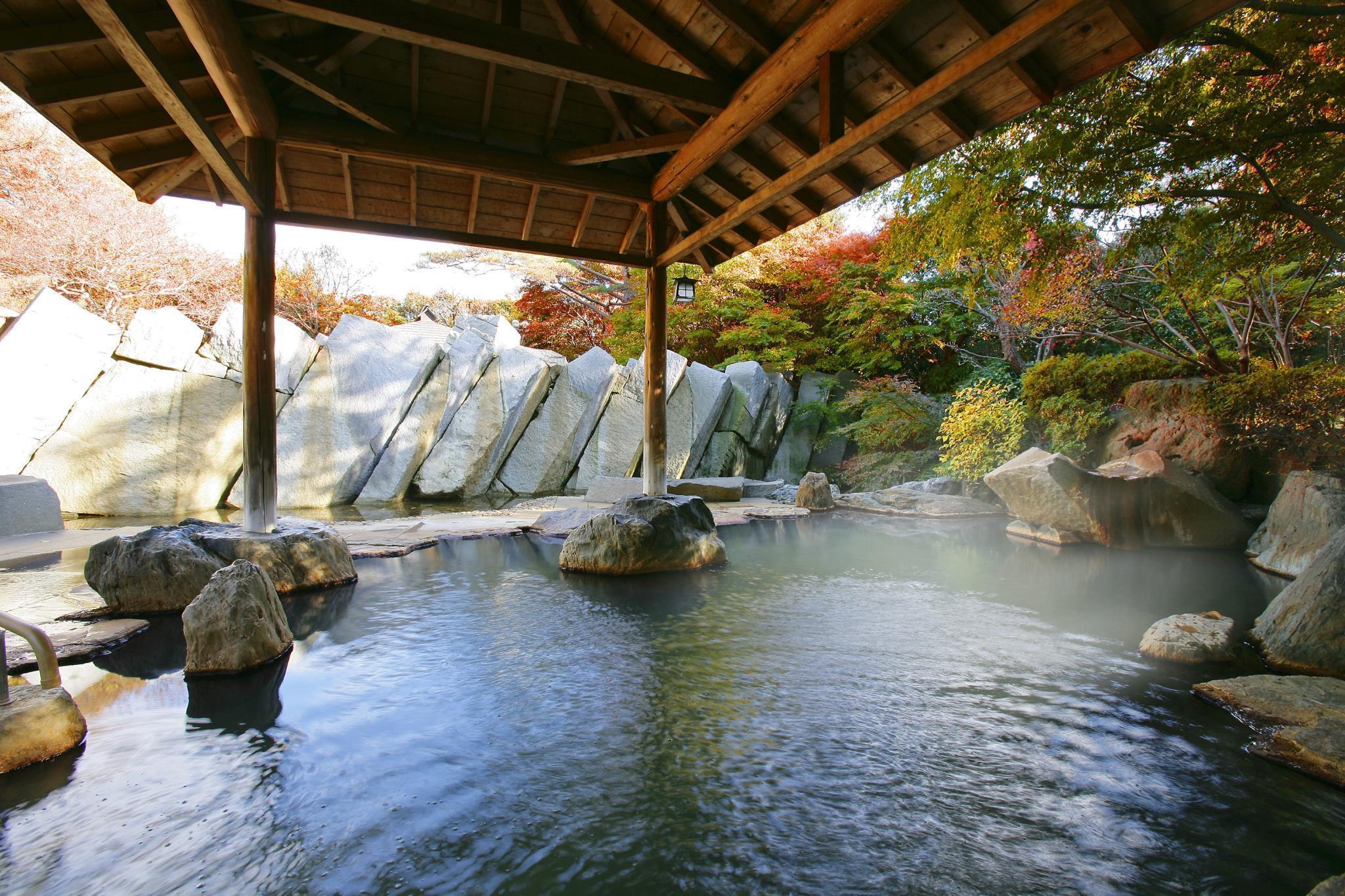 Instalaciones Recreativas Kagaribi No Yu Ryokusuitei