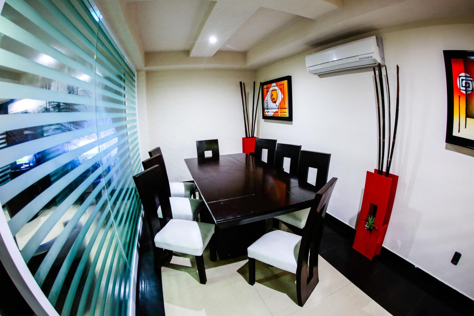 Sala de Reuniones Hotel Portonovo Plaza Malecón