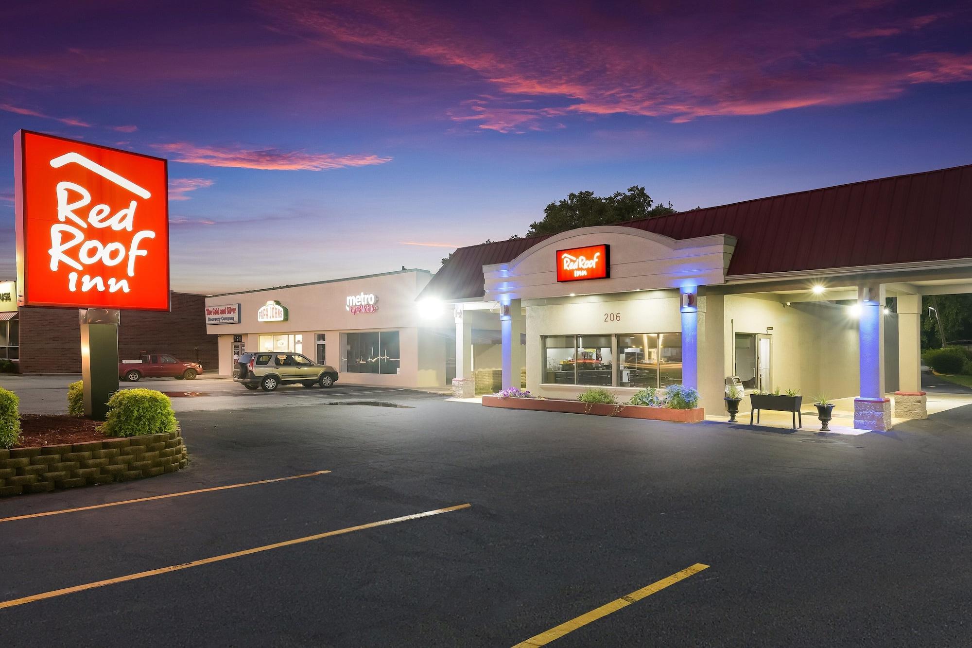 Vista Exterior Red Roof Inn Lenoir