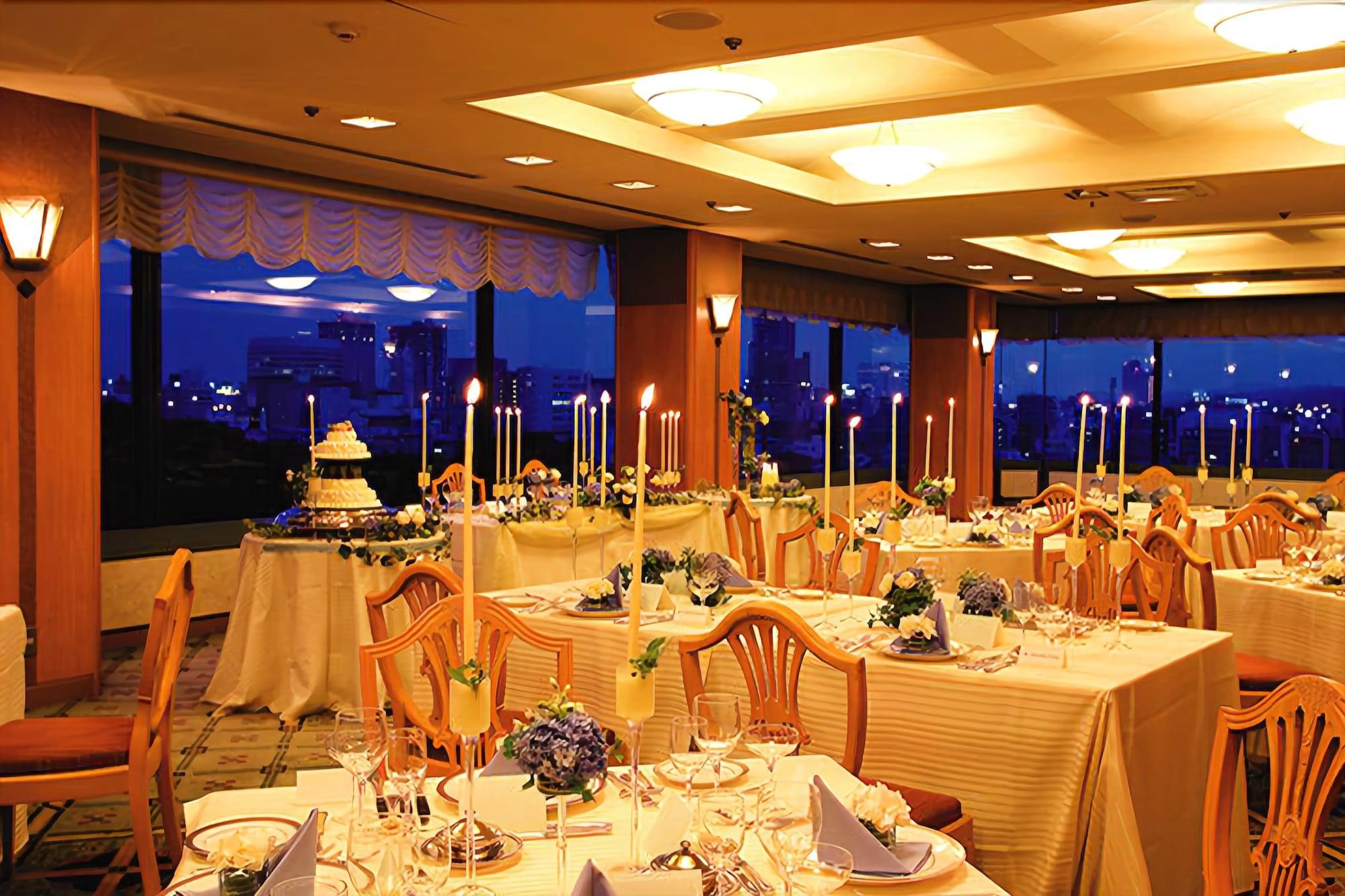 Salón de Baile Okayama Plaza Hotel