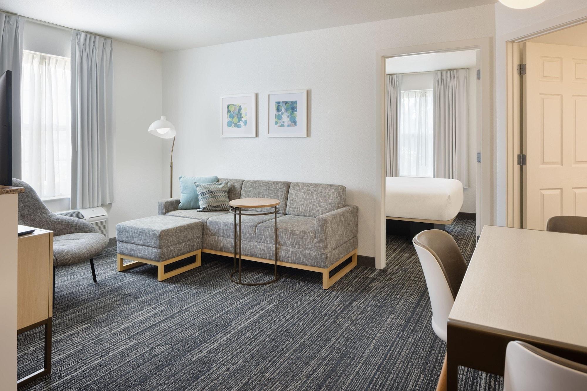 Comodidades del Alojamiento Towneplace Suites By Marriott Findlay