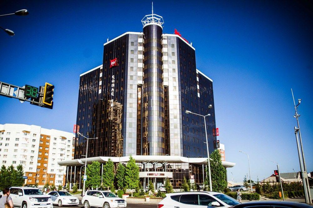 Vista Exterior ibis Astana