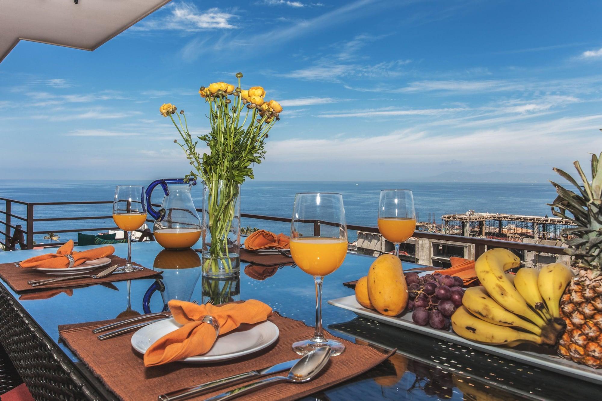 Restaurant Pinnacle Resorts 220
