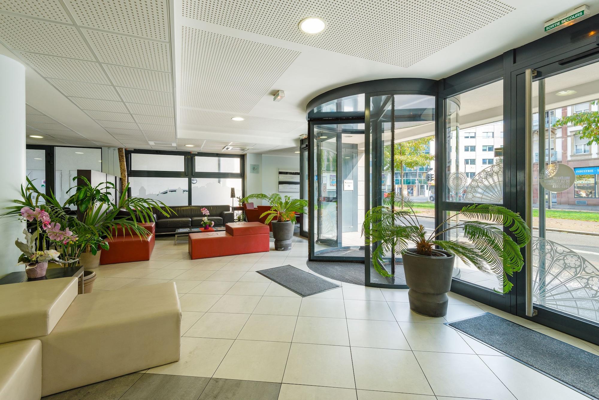Vista Lobby Lagrange Apart'HOTEL Strasbourg Wilson