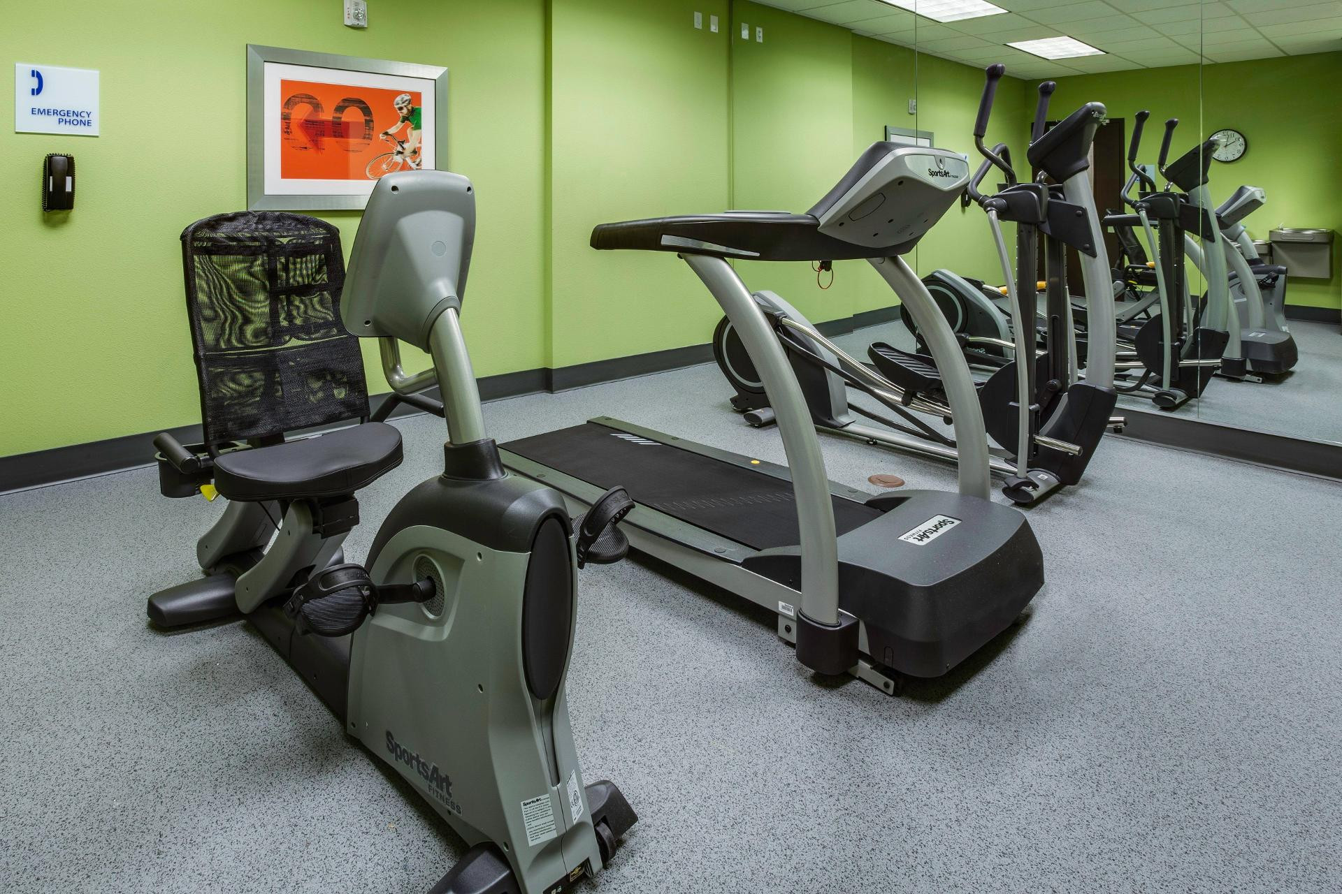 Instalaciones Recreativas Holiday Inn Express & Suites Orlando East - UCF Area by IHG