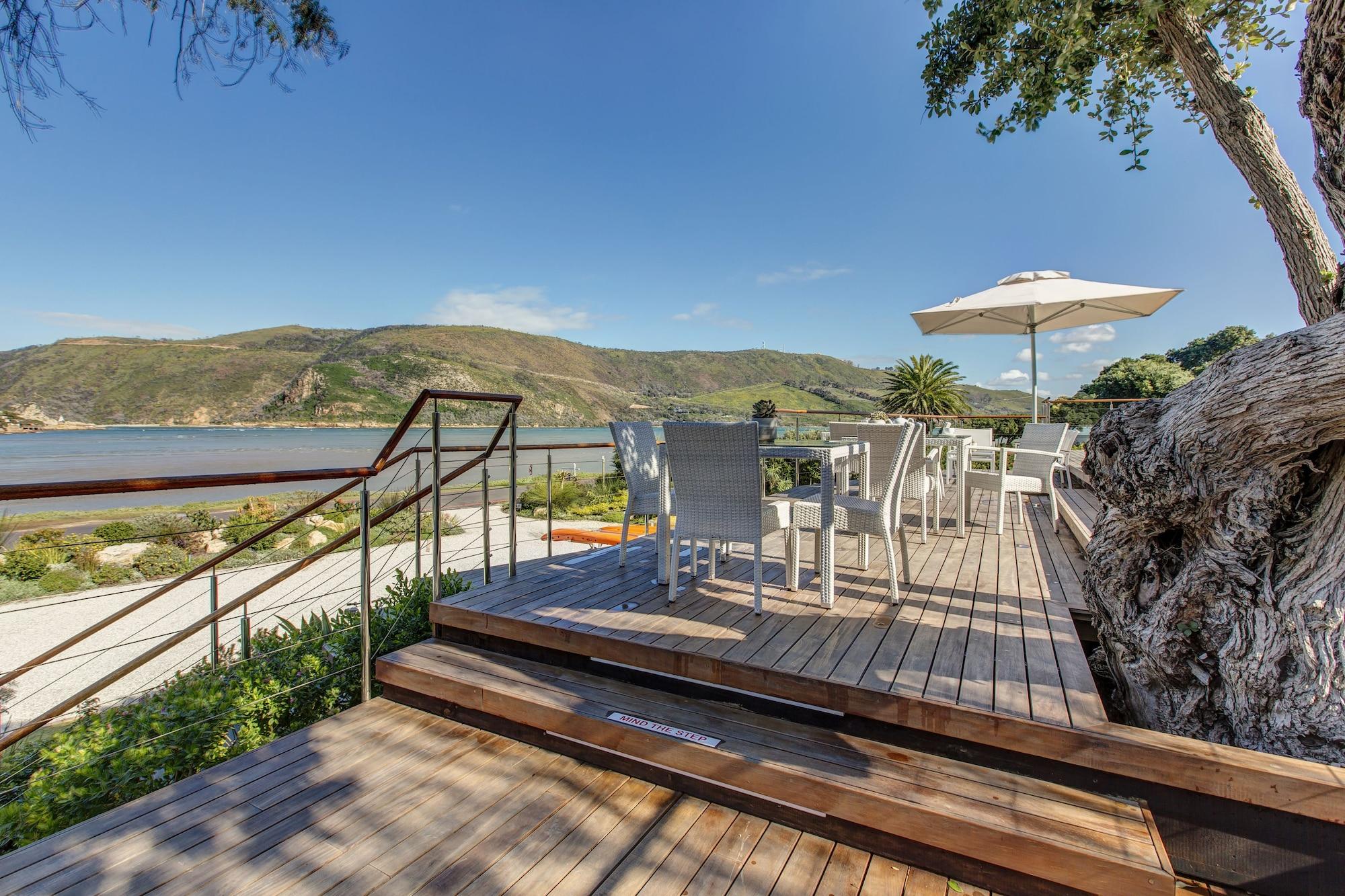 Playa Amanzi Island Lodge