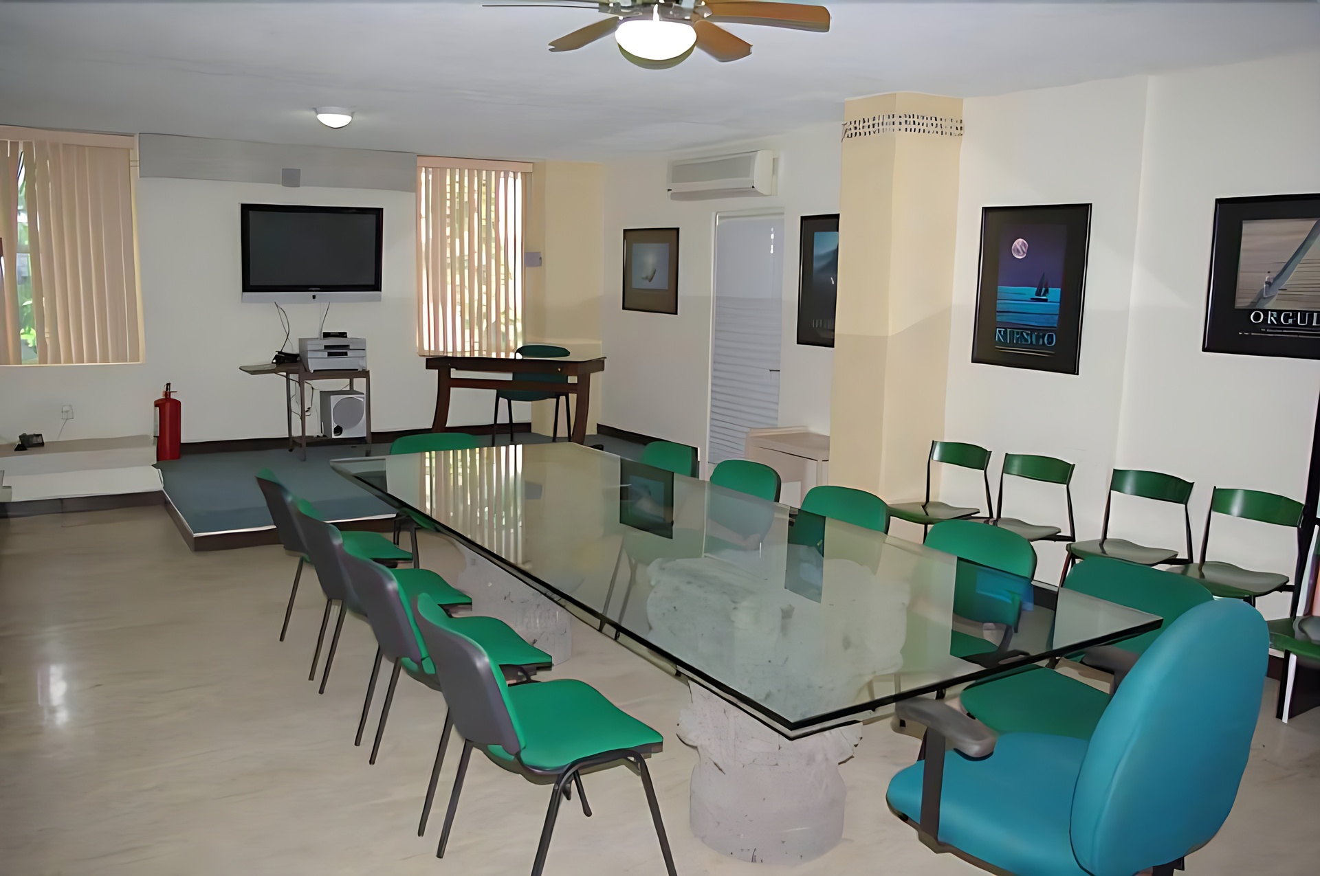 Sala de Reuniones Hotel Club del Sol Acapulco by NG Hoteles