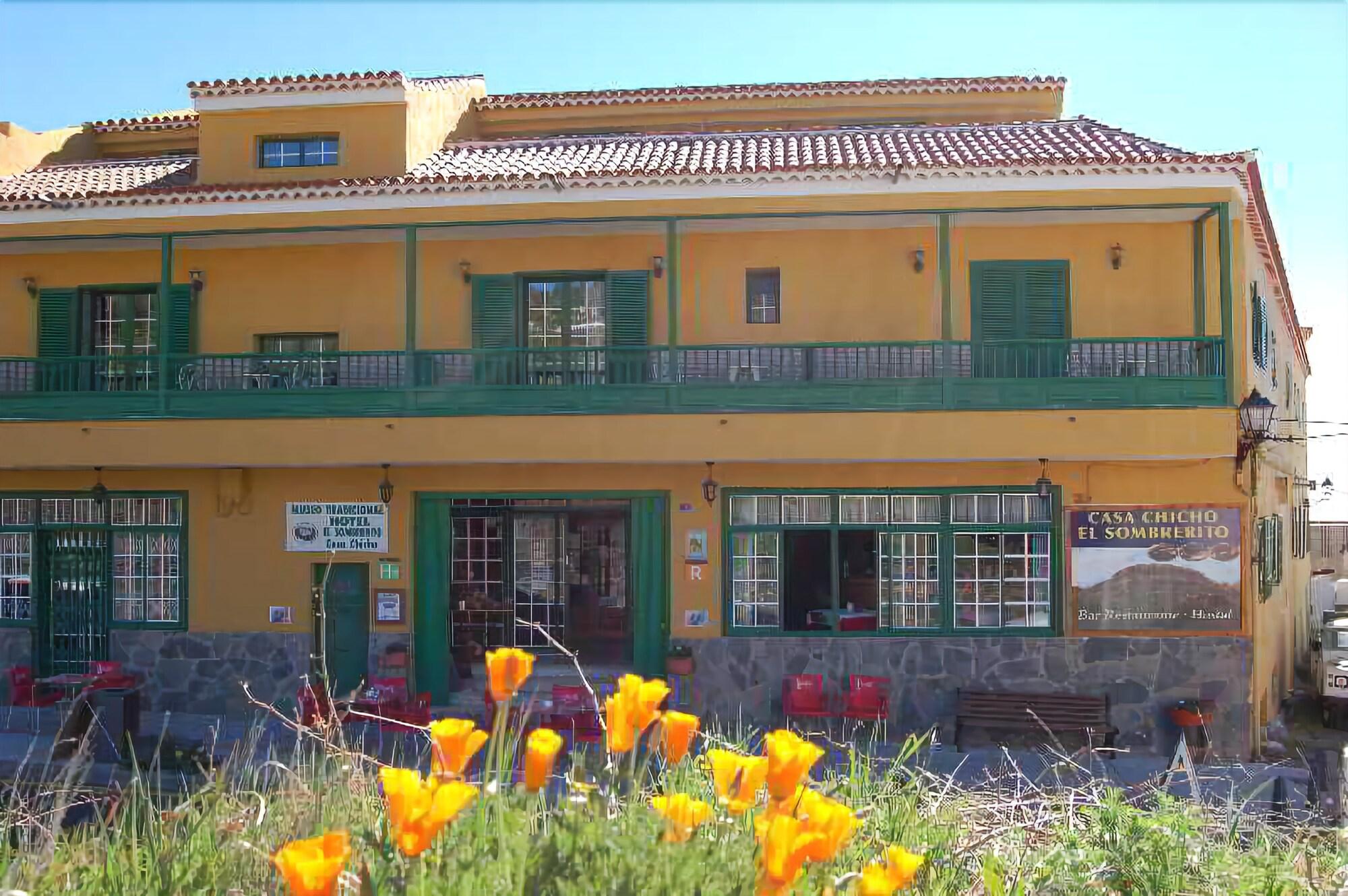Varios Hotel El Sombrerito