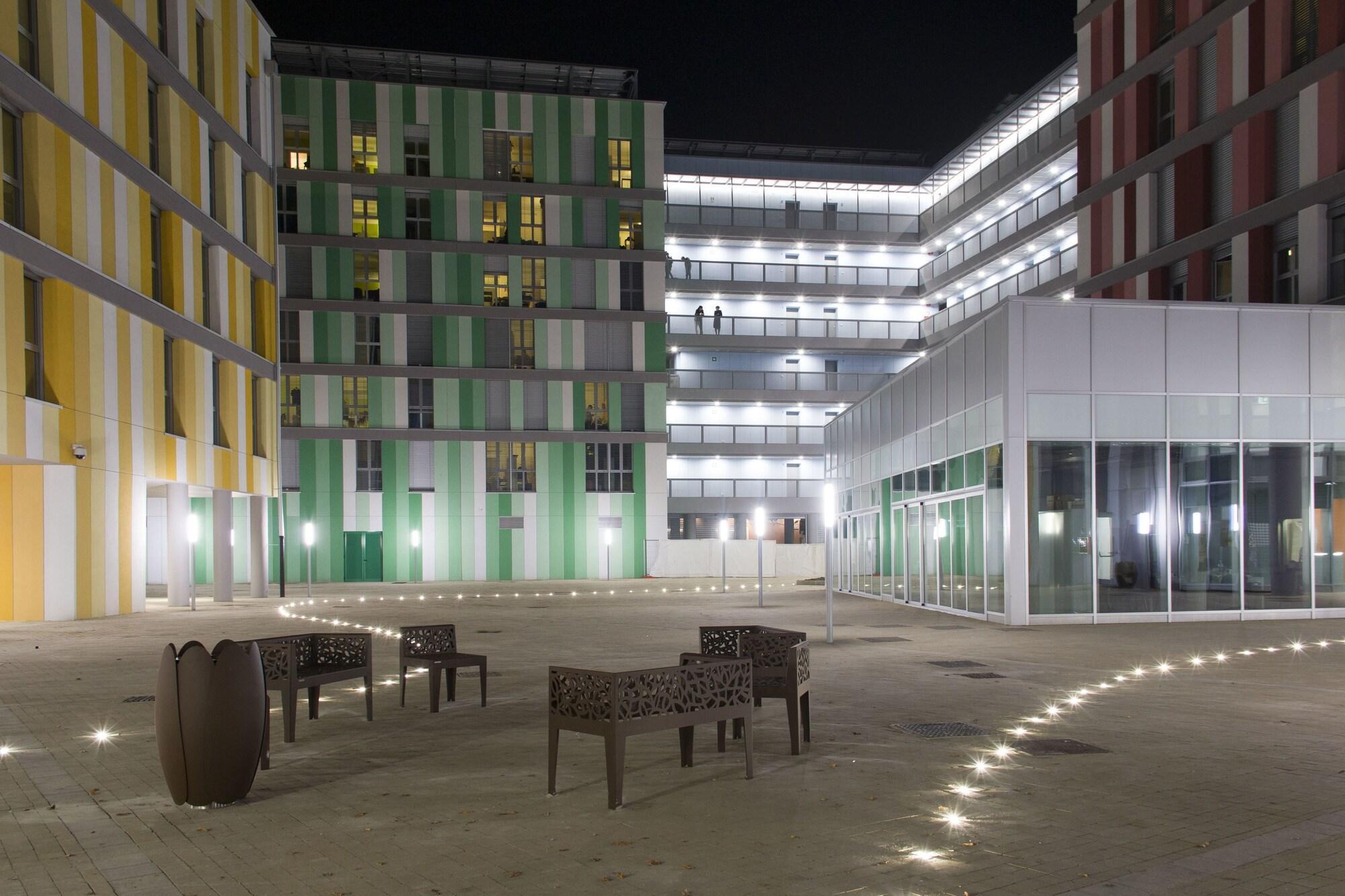 Vista Exterior Hotel Campus Sanpaolo