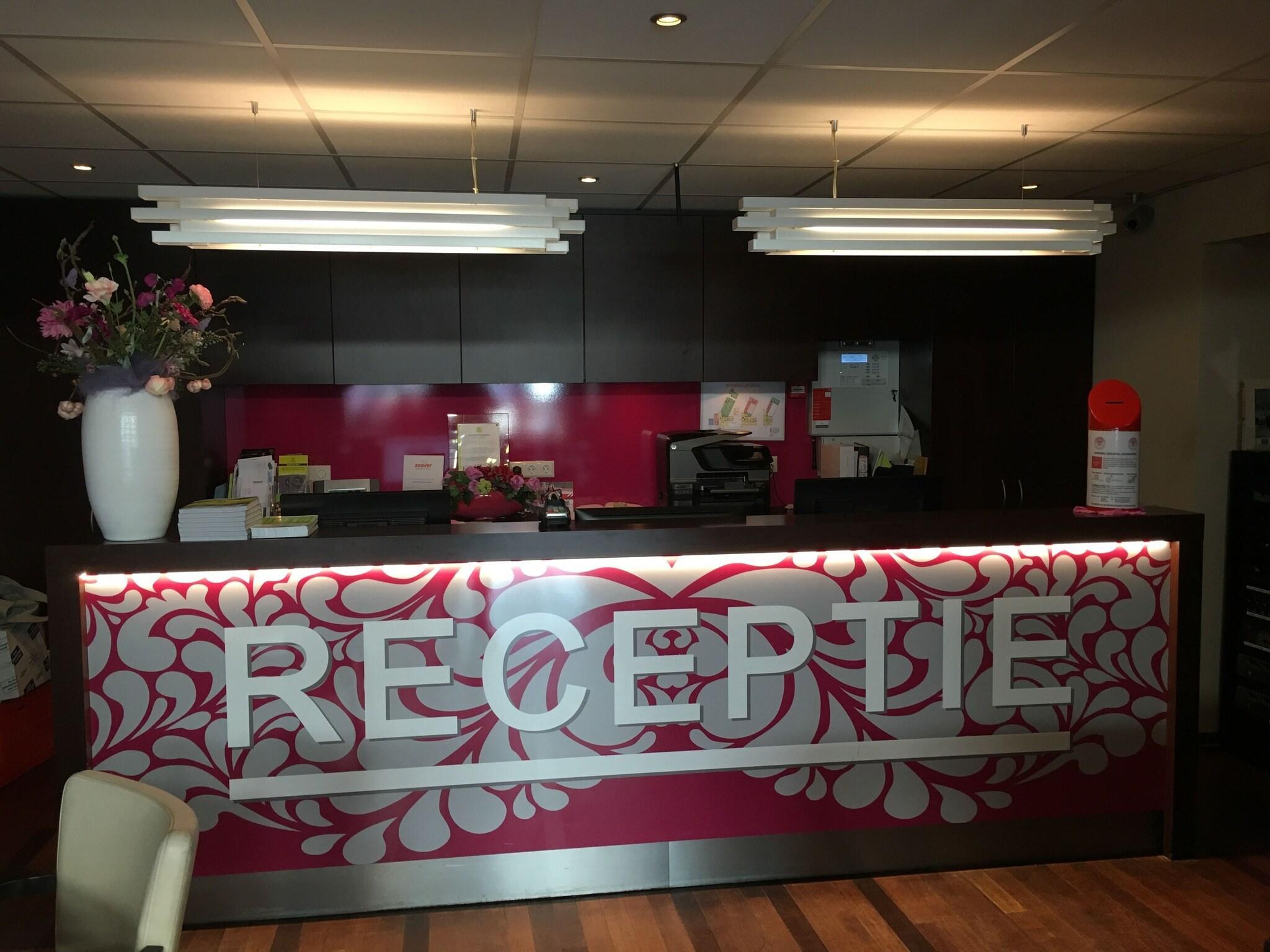 Vista Lobby Het Wapen Van Elst