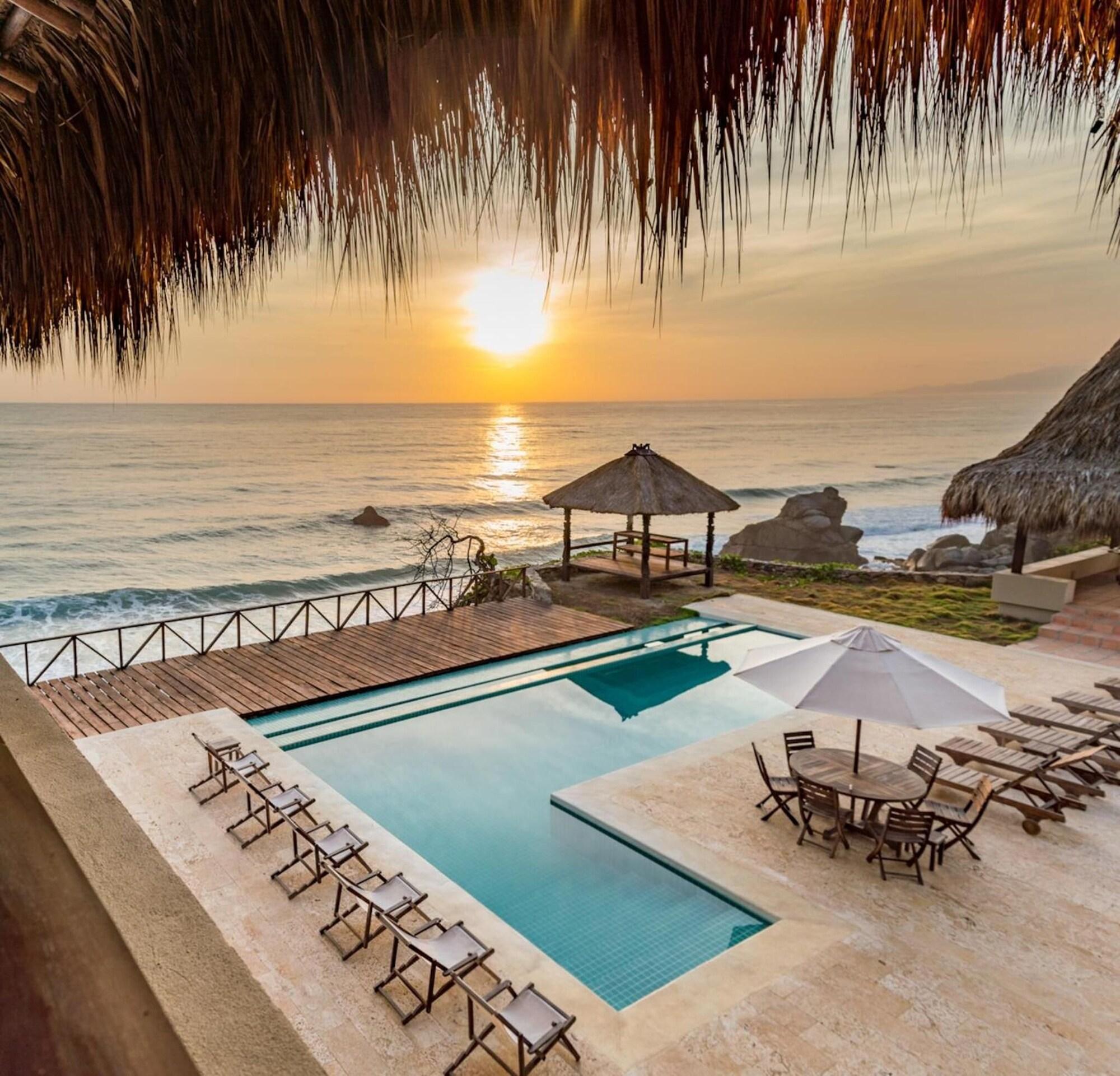 Vista Piscina Casa Tayrona los Naranjos
