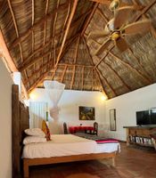 Paquete - Complimentary 1 hr Massage in our Traditional Open-Air Palapa w/ Private Pool