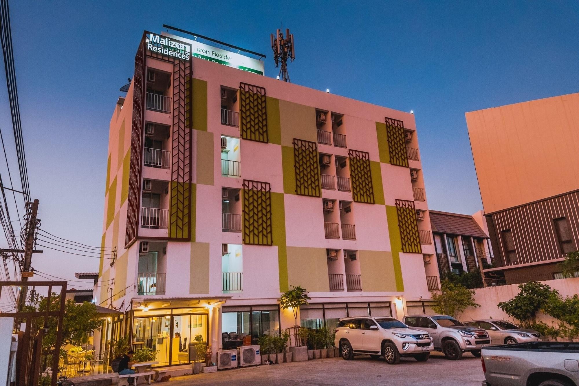 Vista Exterior Malizon Hotel & Residences