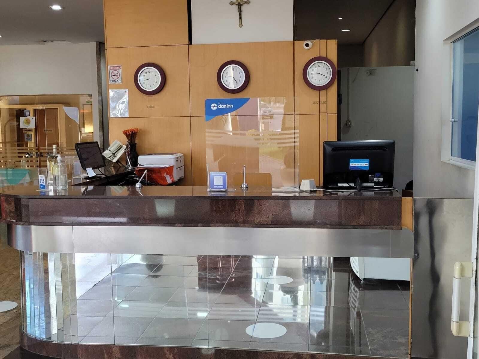 Vista Lobby Hotel Dan Inn São José dos Campos