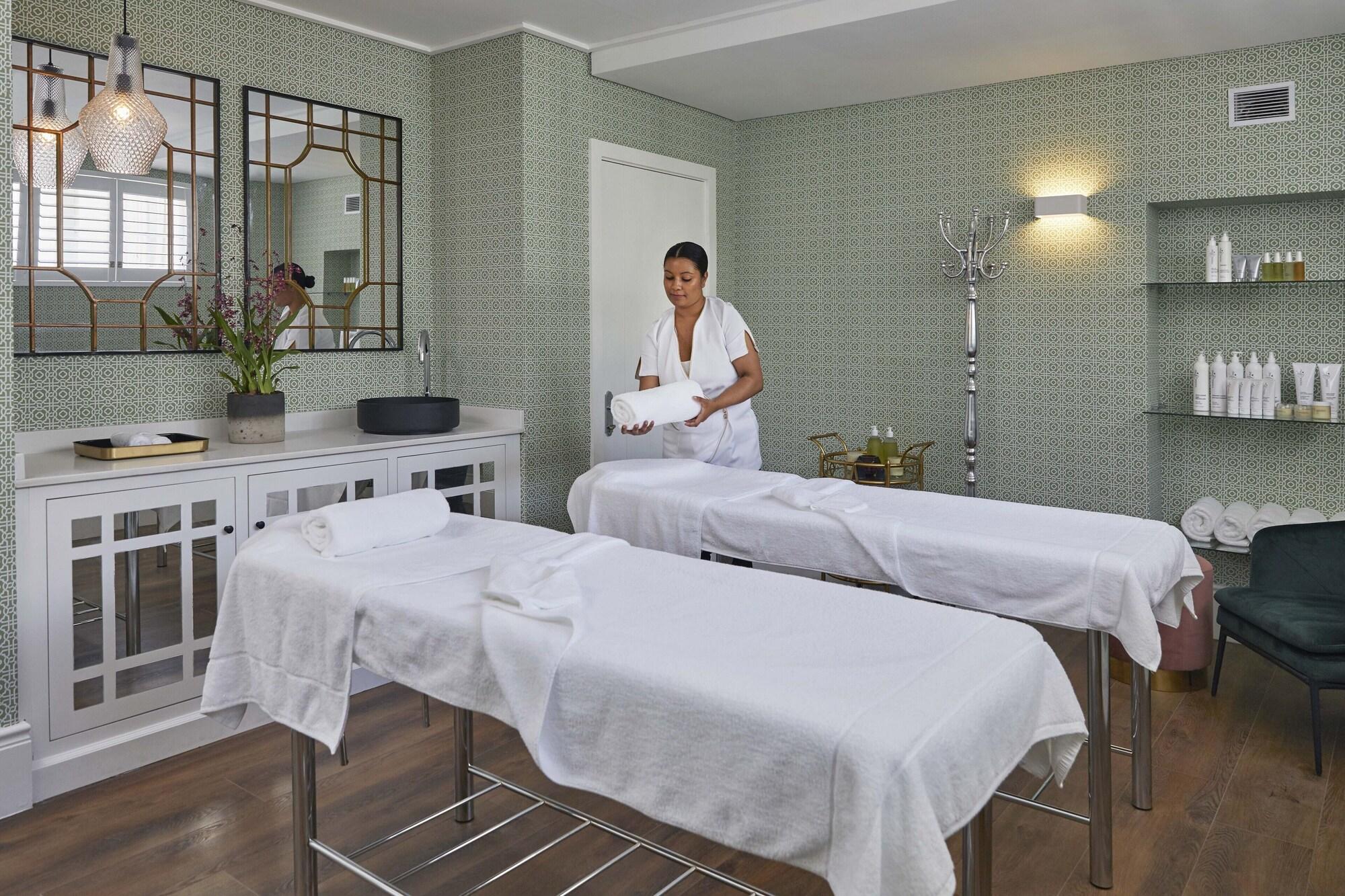 Spa Cape Cadogan Boutique Hotel
