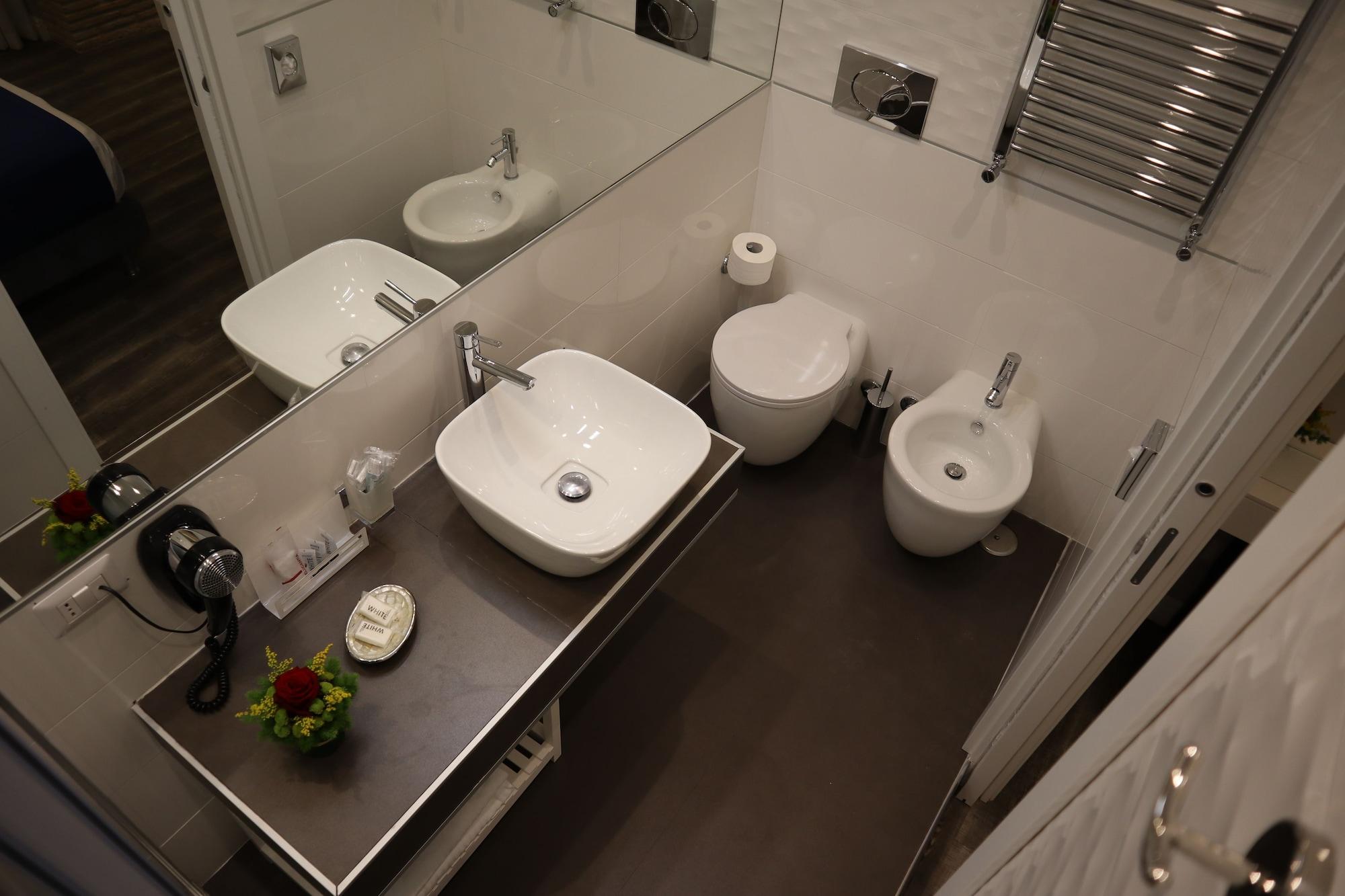 Equipamiento de Habitación Millina Suites In Navona