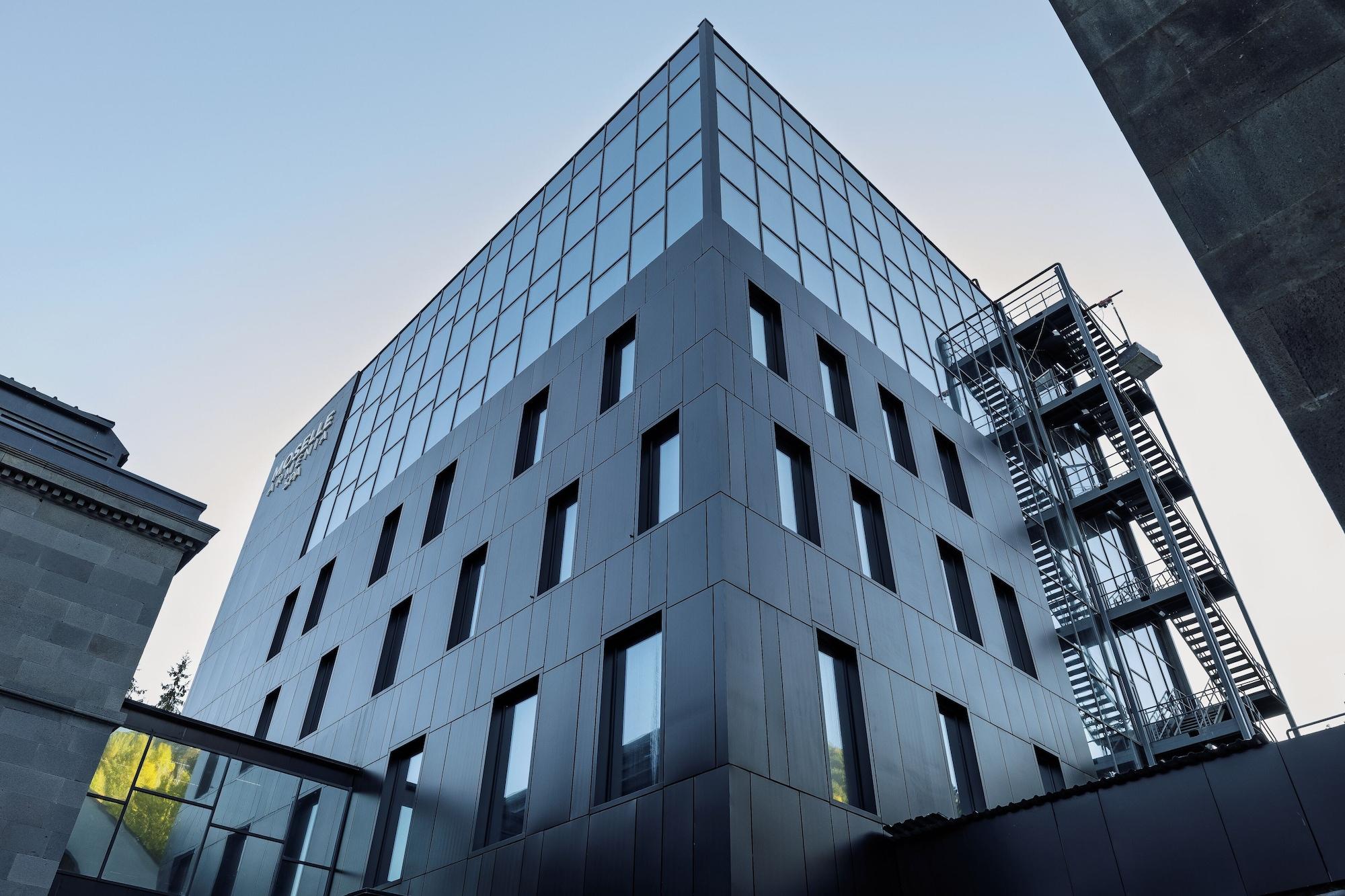 Vista Exterior Moselle Armenia Wellness & Medical SPA