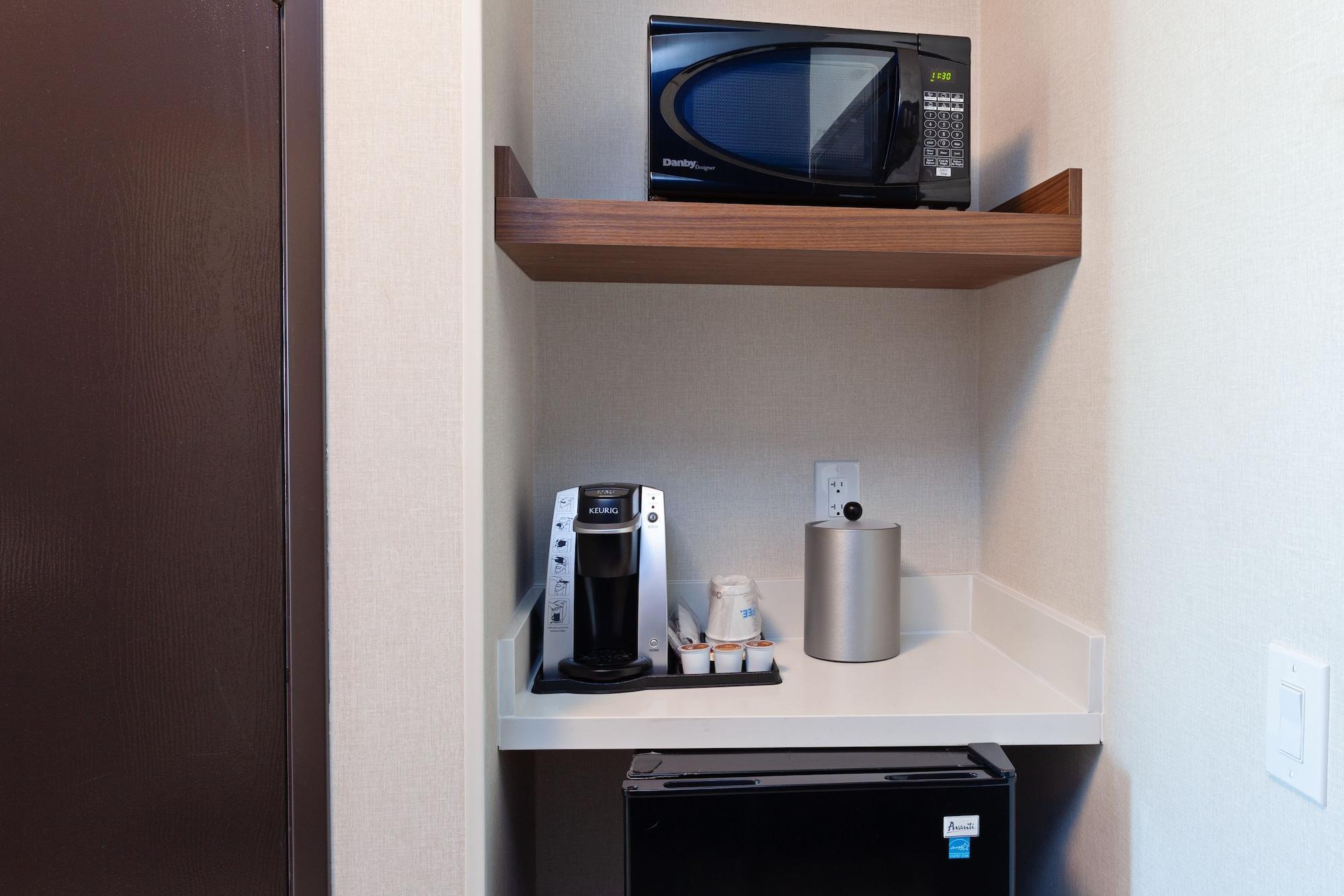 Set de Habitación Holiday Inn Express Los Angeles Airport by IHG