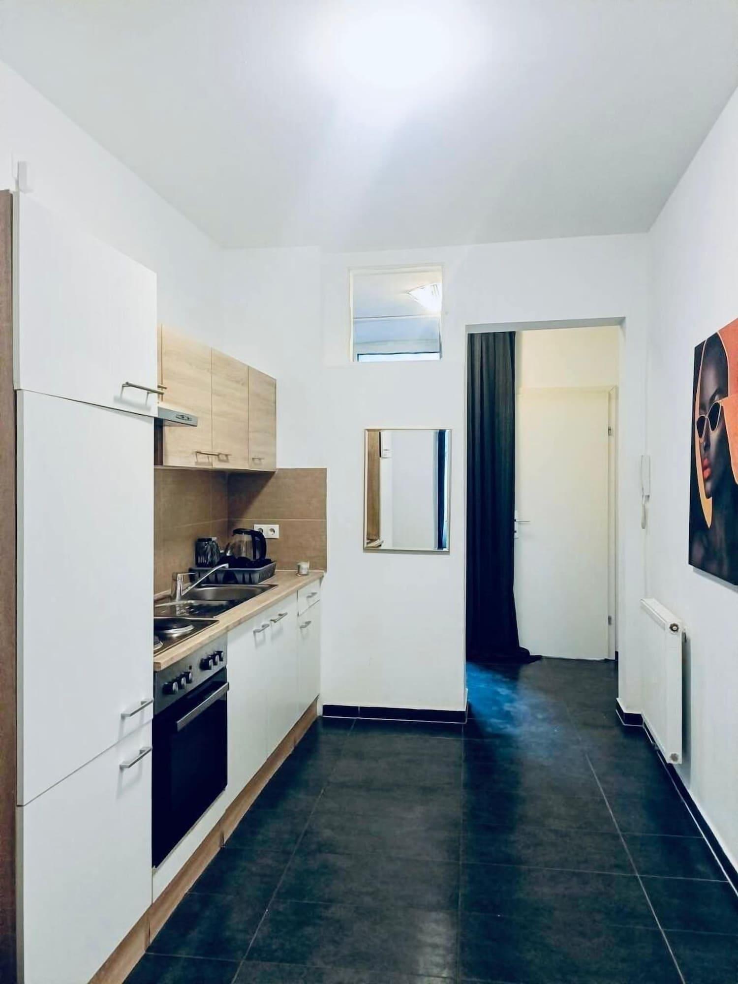 Equipamiento de Habitación Comfy 3BR Apt for Groups Near Park